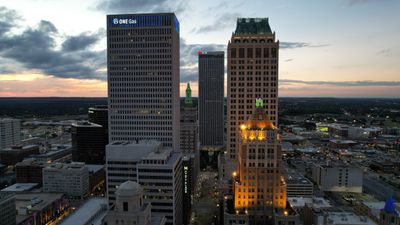 Tulsa, Oklahoma skyline at twilight