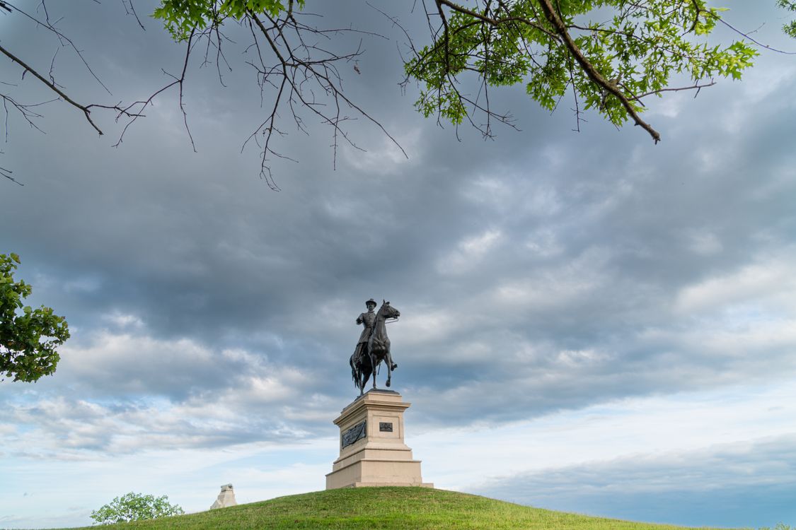 Design Toscano Battle of Gettysburg Memorial Statue