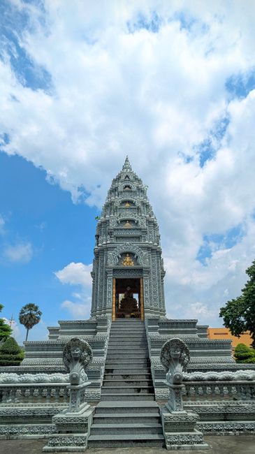 Exploring Vietnamese Religious Practices Buddhism, Taoism, Confucianism Exploring Vietnamese Religious Practices Buddhism, Taoism, Confucianism