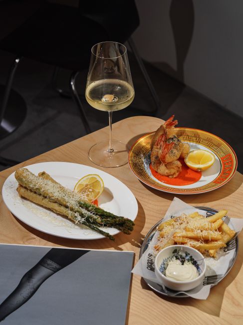 Beyond the Art: Food, Wine & More Beyond the Art: Food, Wine & More