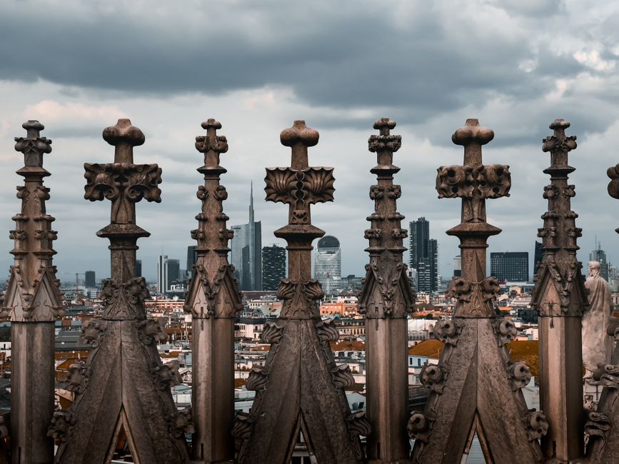 Rooftop Aperitivo at Mag Cafè with Duomo View