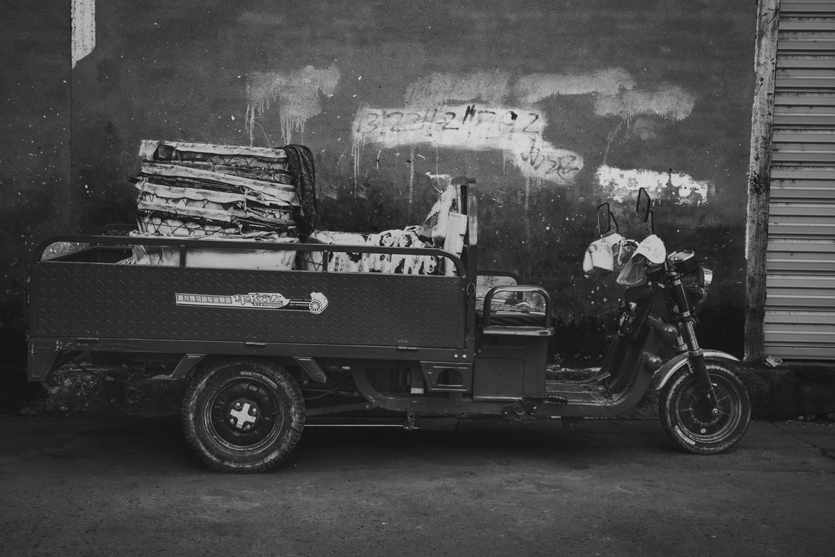 home removals in Bidford-on-Avon — Loaded properly: blankets, straps and a plan in Bidford-on-Avon