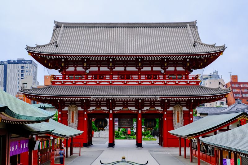 Sensō-ji Hōzōmon gate, Asakusa, Tokyo