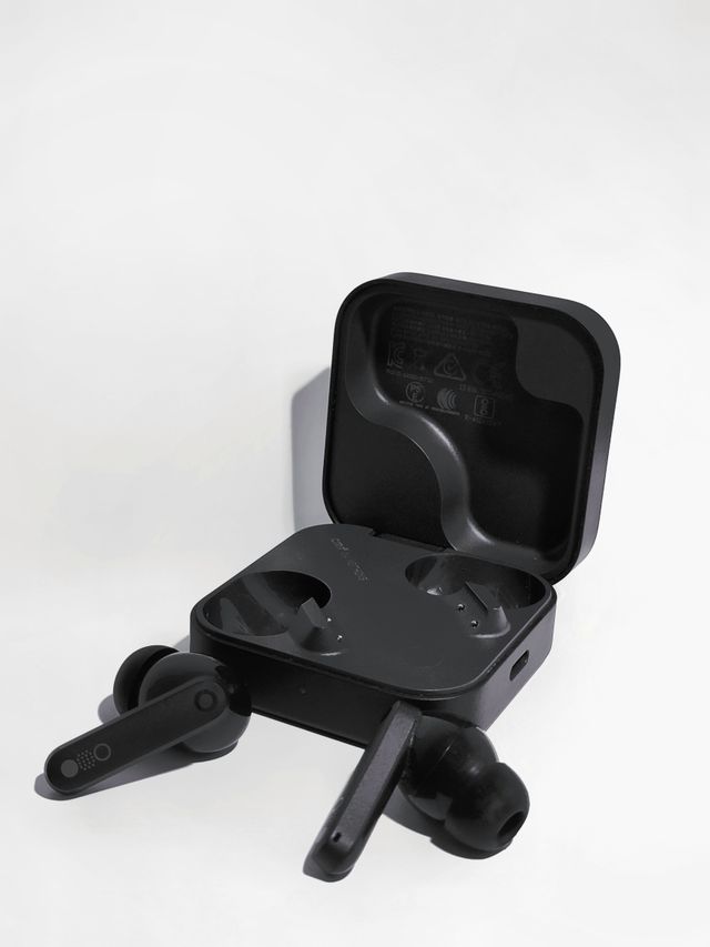 Digital feature pop