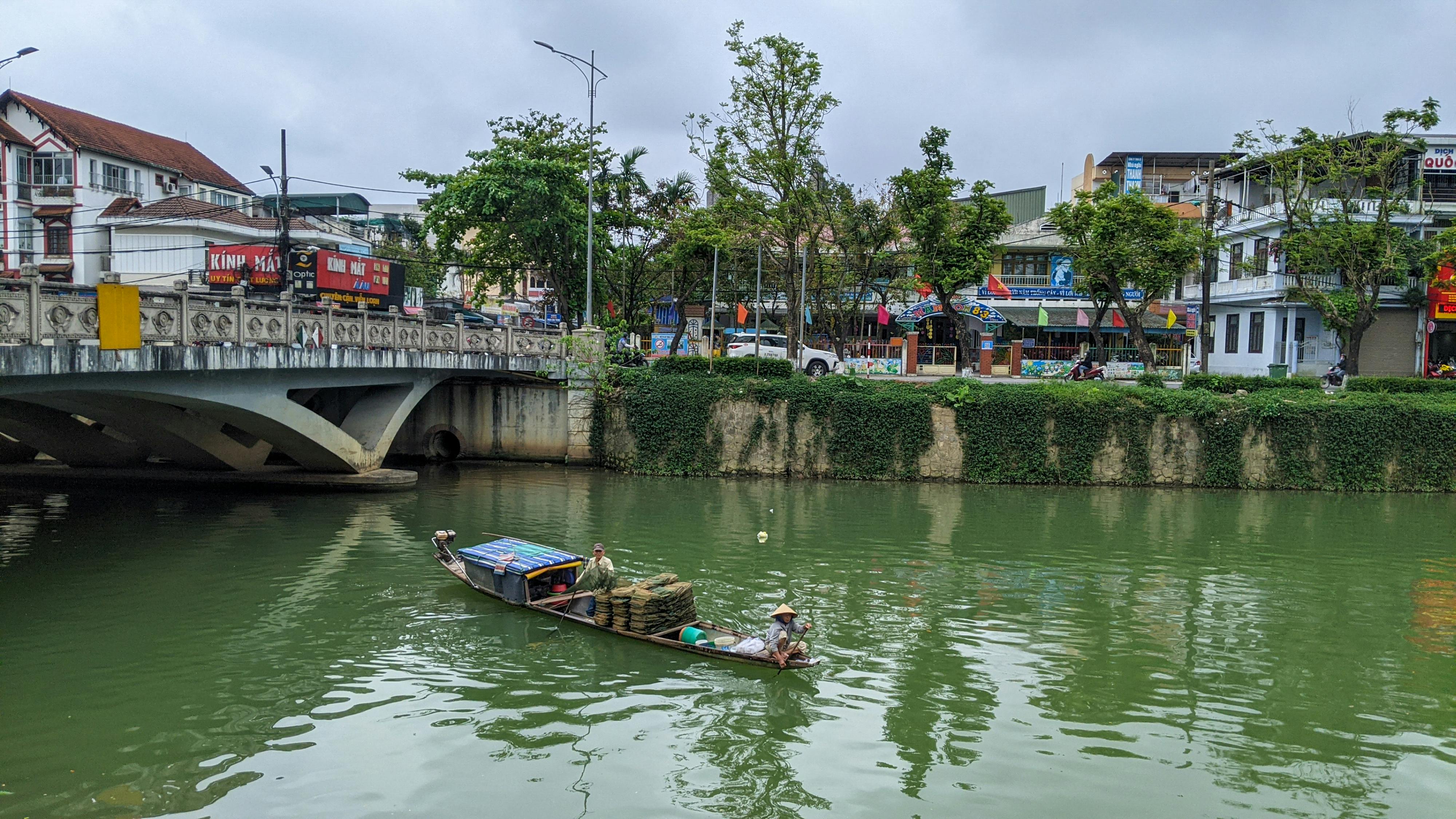 Trung tâm nghiên cứu văn học, phát triển nhà văn Việt Nam