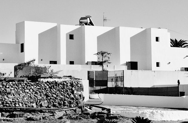 edificio residencial de viviendas