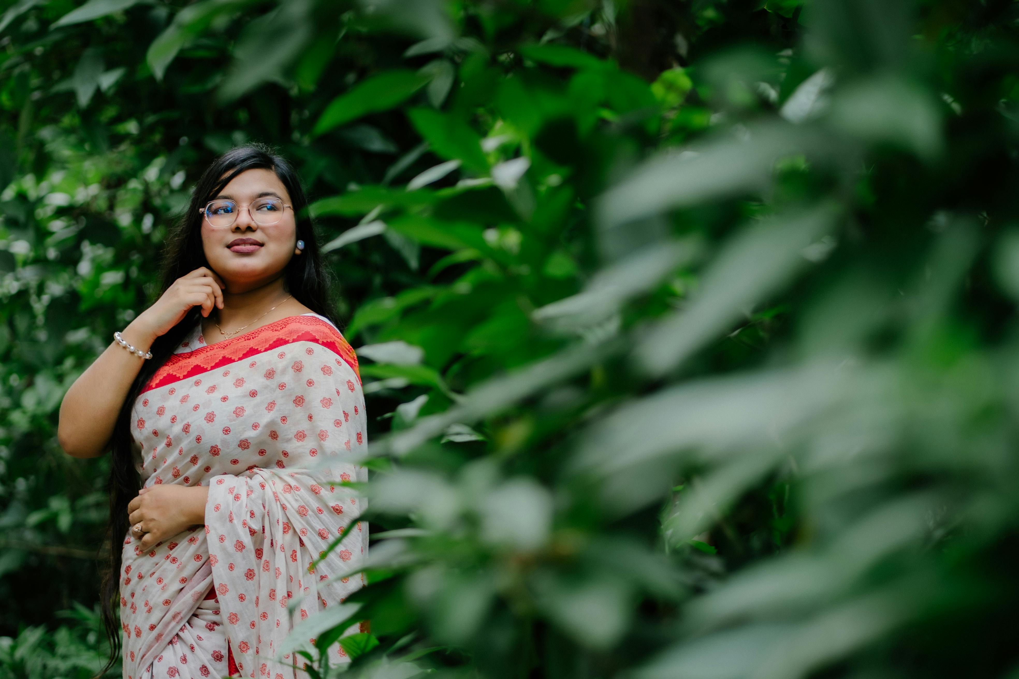 Zee BanglaSonar, a Bengali general entertainment channel, launched — Photo by Sourov sarker on Pexels