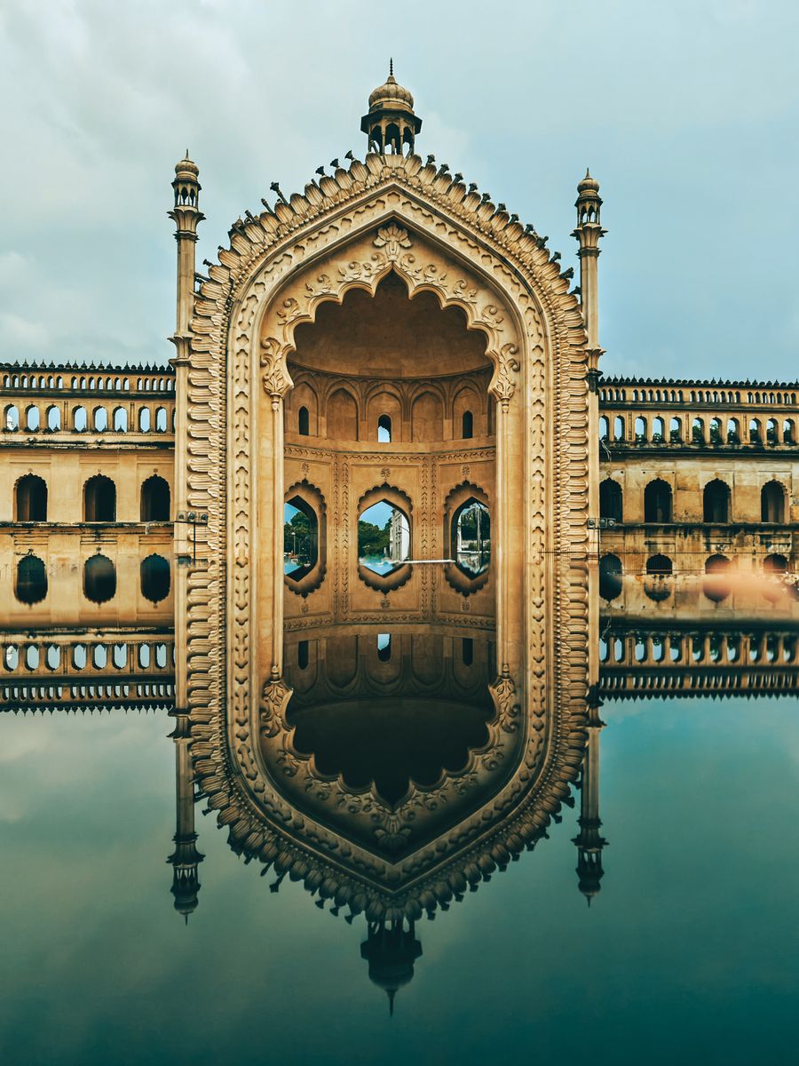 Bara Imambara photo 2