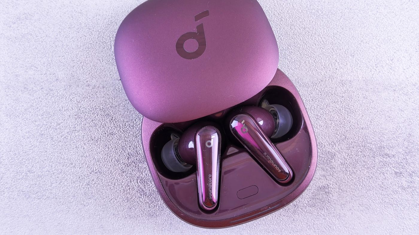 Budget Headphones Worth Buying (and the Hype to Ignore)