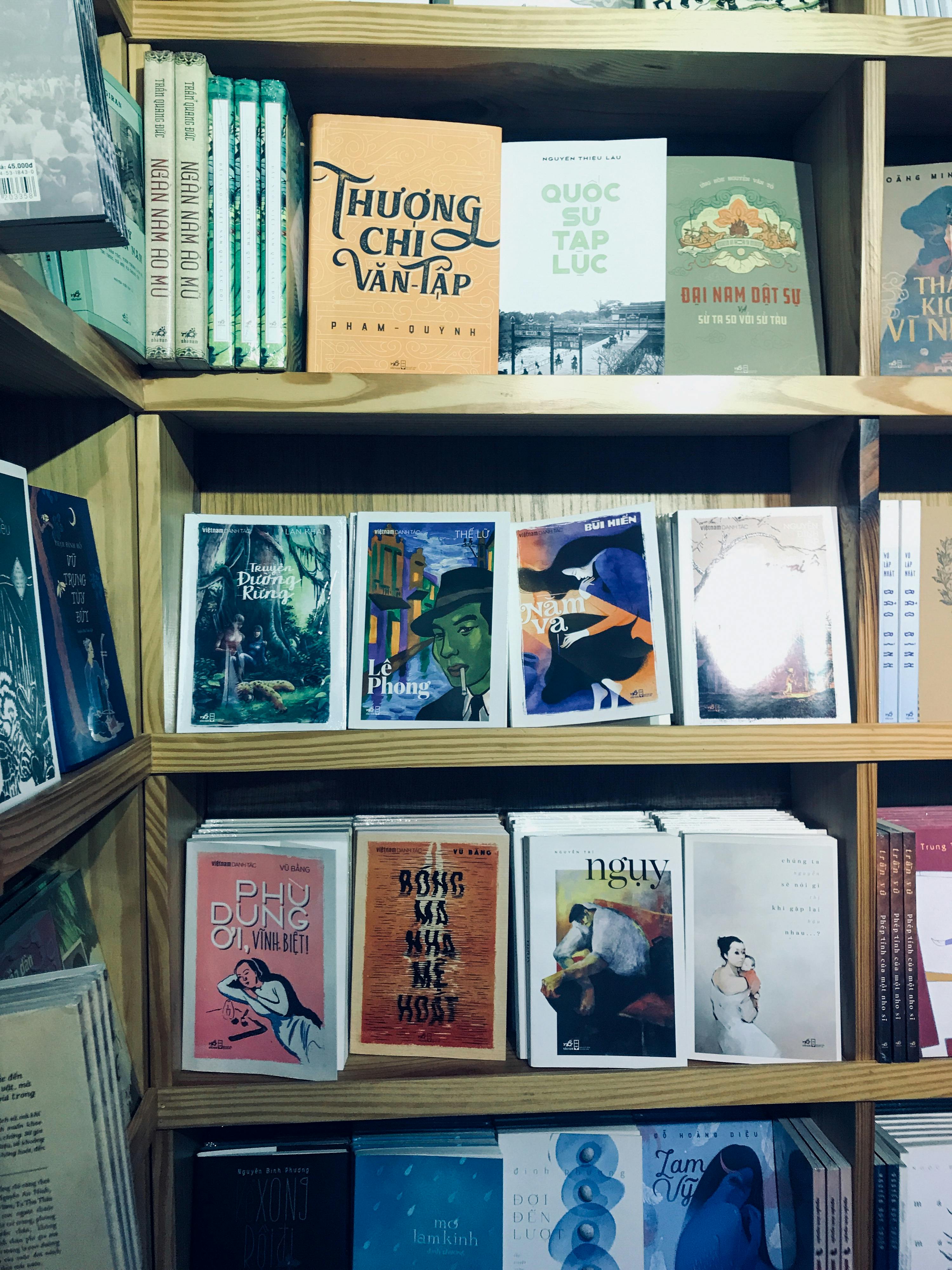 Trung tâm nghiên cứu văn học, phát triển nhà văn Việt Nam