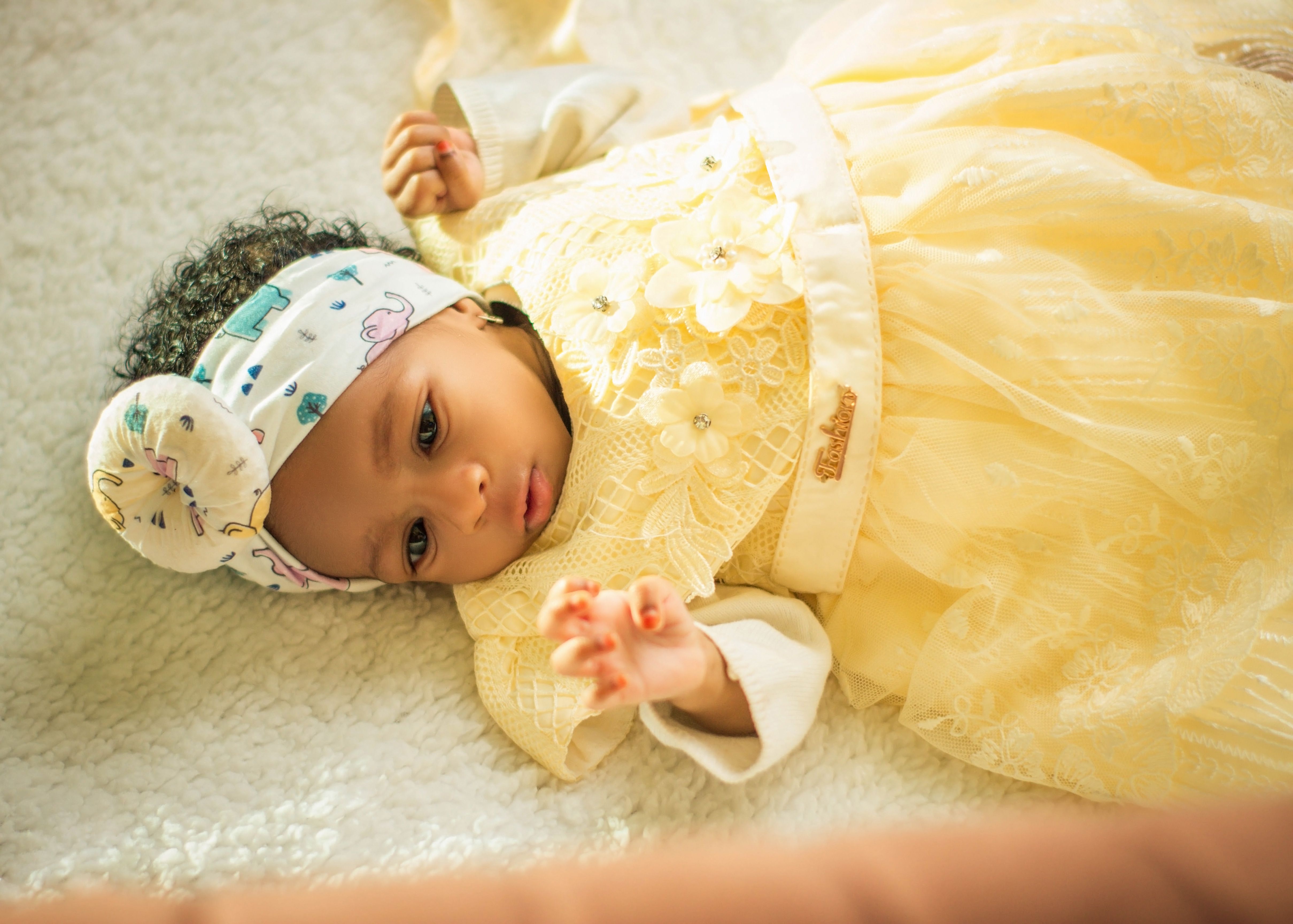 Yellow Baby Photos, Download The BEST Free Yellow Baby Stock