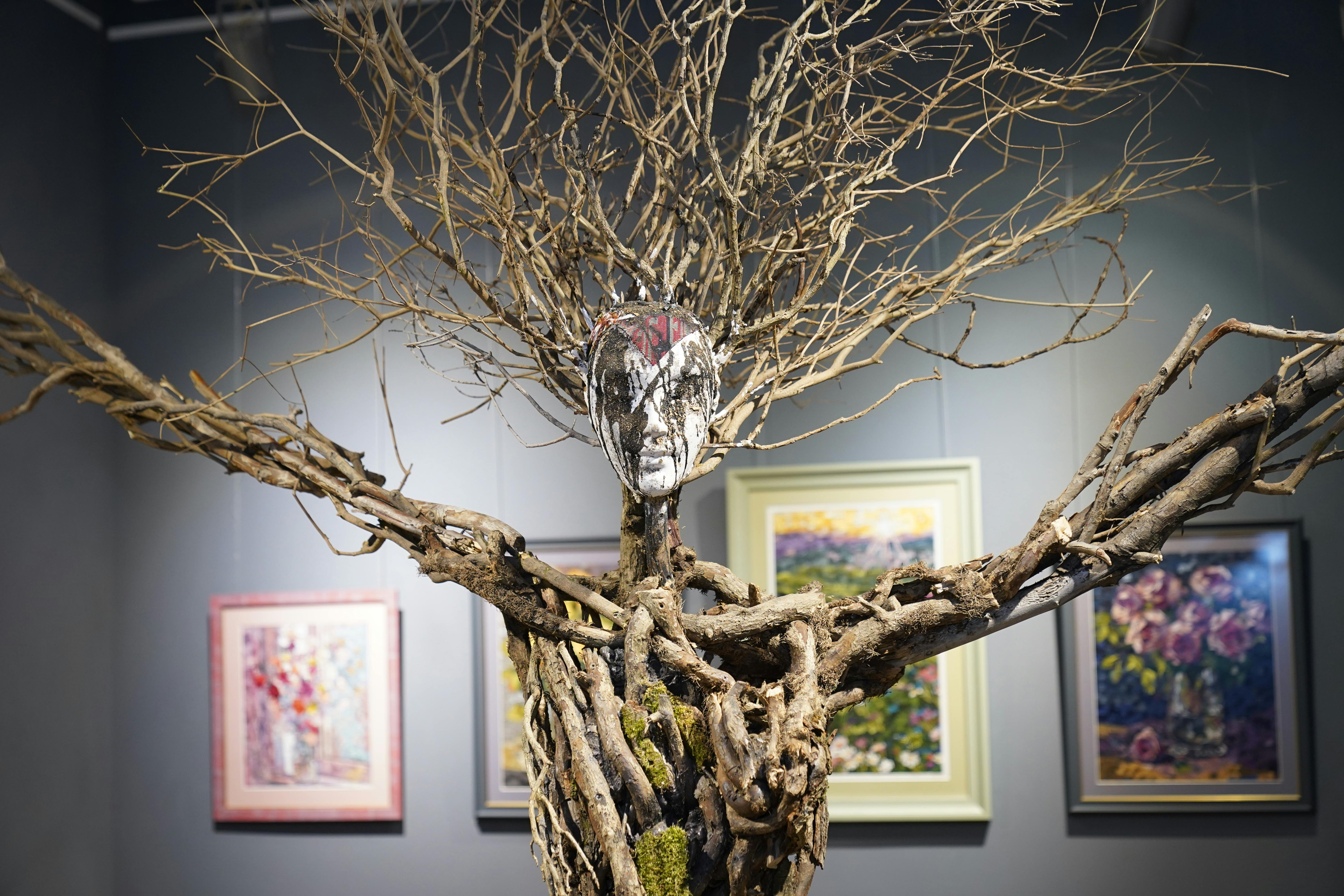 Exploring the World of Mixed Media Sculptures