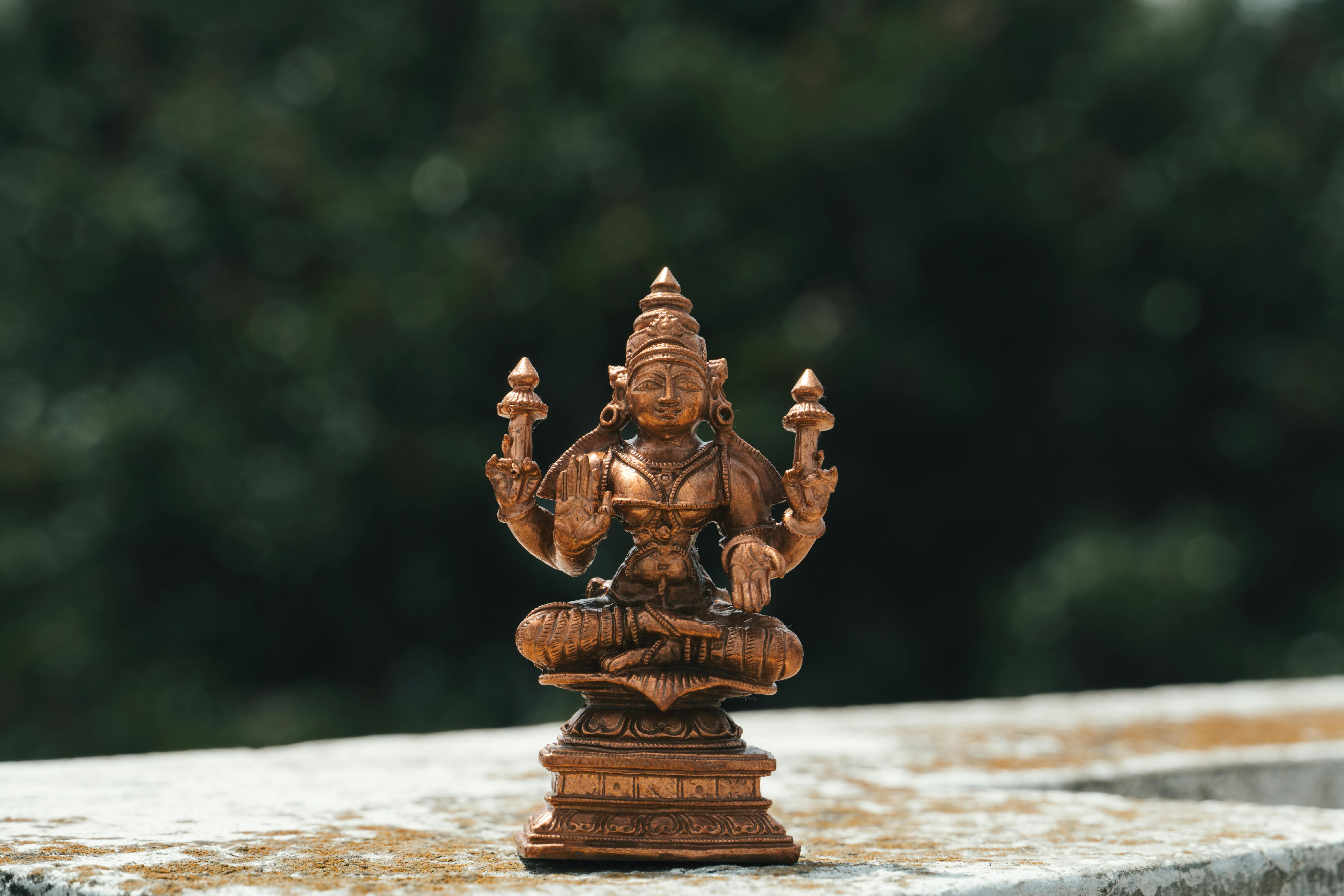 Unveiling the Secret Tribes of the Ancients: Traditions and Rituals