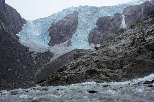 Rescuers in Norway search for missing US climate journalist Alec Luhn