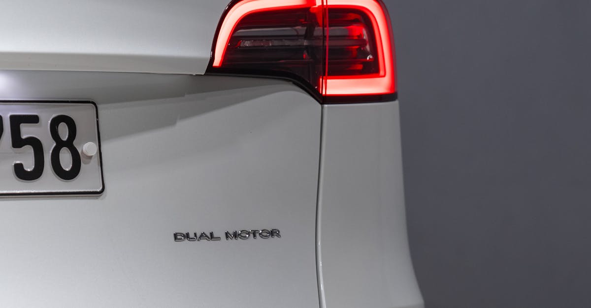 特斯拉17.9萬輛車缺陷調查:馬斯克如何化解2025電動車安全危機? 特斯拉17.9萬輛車缺陷調查:馬斯克如何化解2025電動車安全危機?