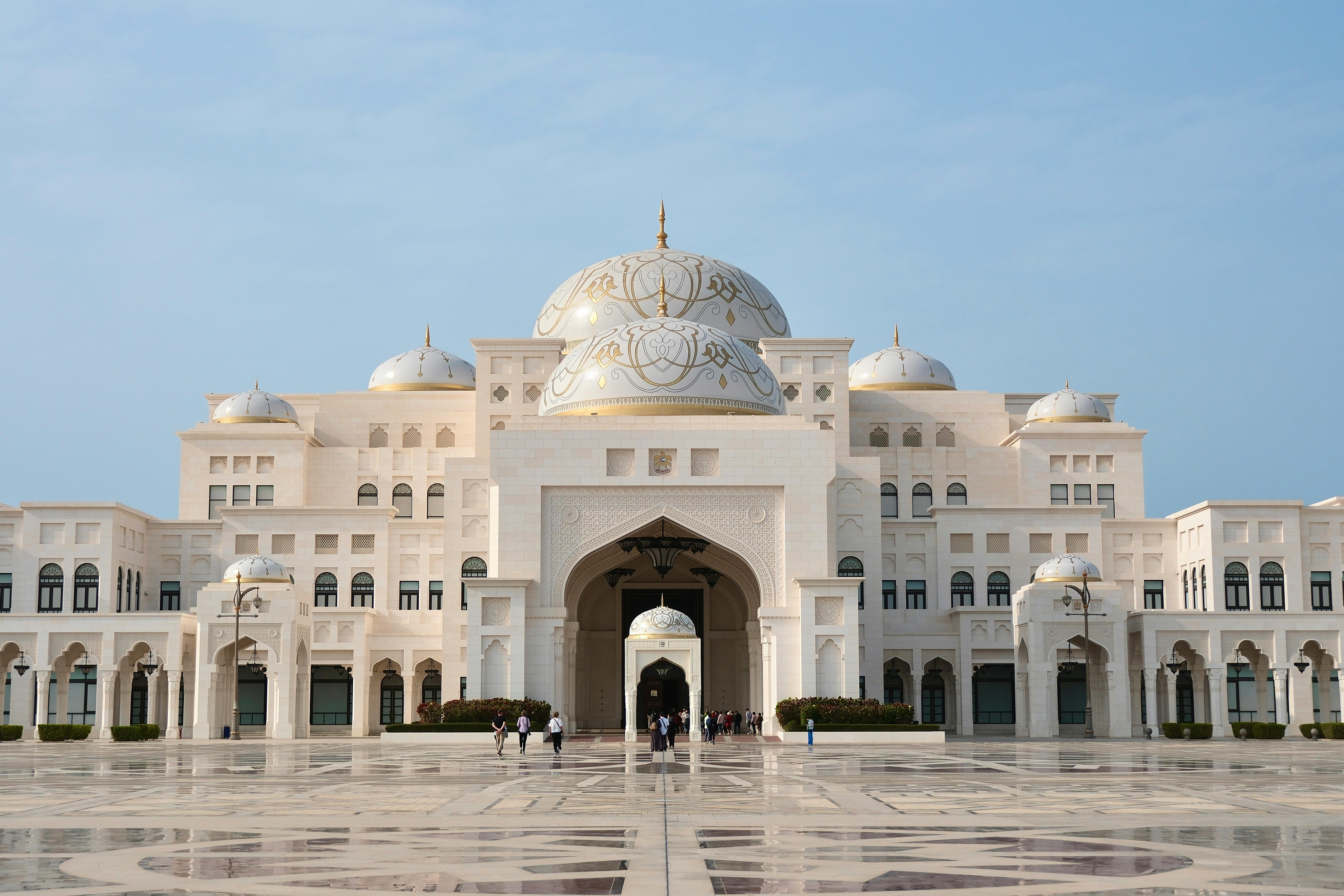 Elegant facade of Qasr Al Watan Palace, Abu Dhabi, showcasing stunning architecture.