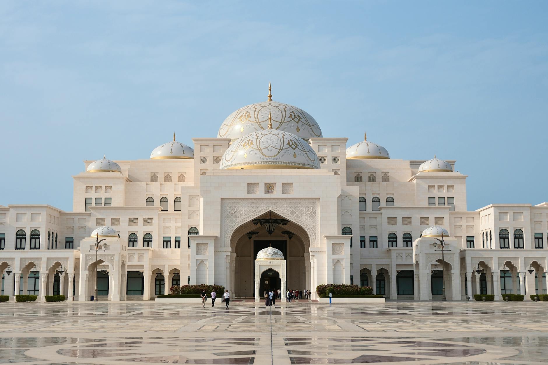 Elegant facade of Qasr Al Watan Palace, Abu Dhabi, showcasing stunning architecture.