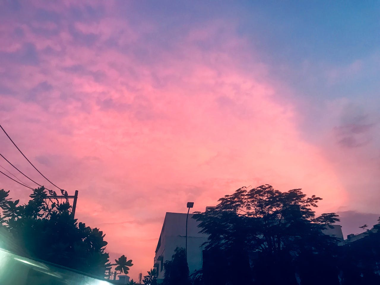 Tứ niệm xứ (Satipaṭṭhāna – 四念處) là gì?