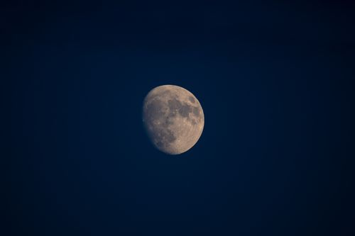 Free A stunning view of the Earth's moon in a clear night sky over Canonsburg, PA. Stock Photo