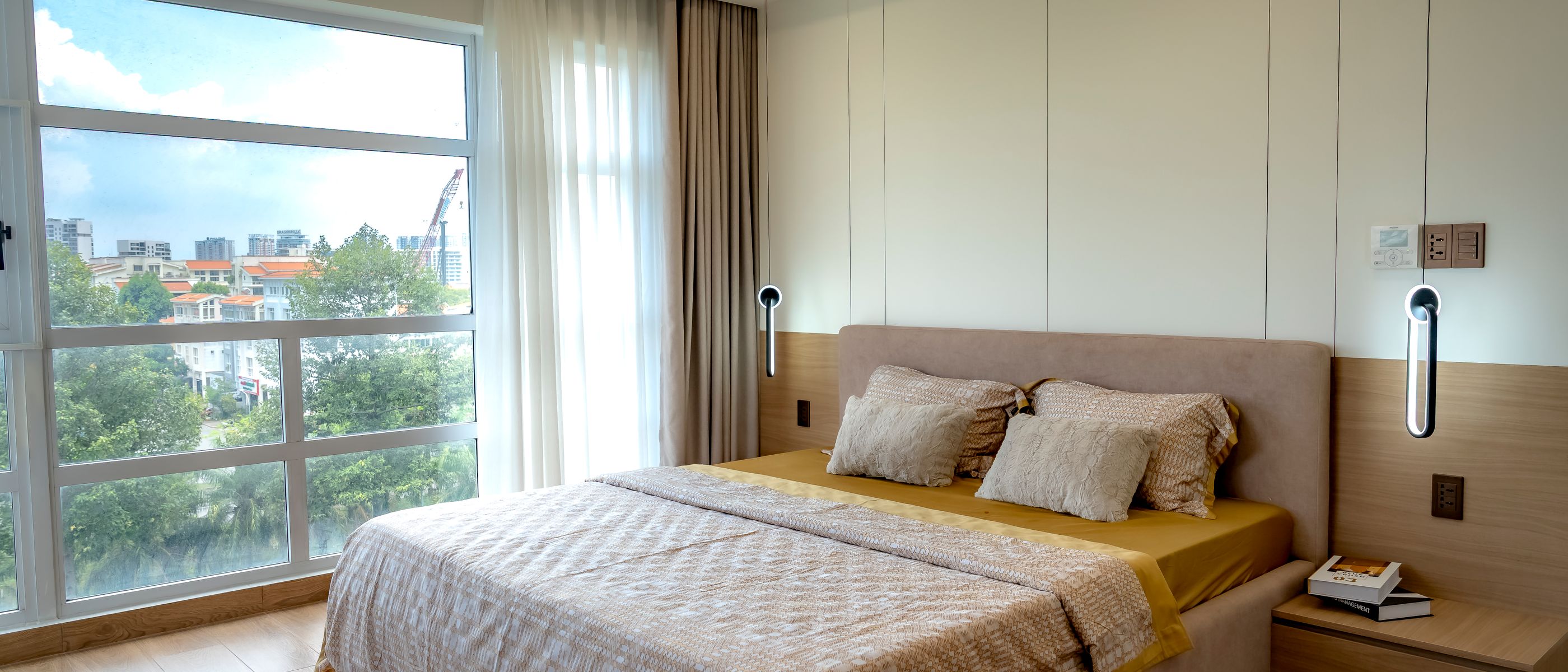 Interior Painting in Tokyngton — walls rolled to an even, flat finish