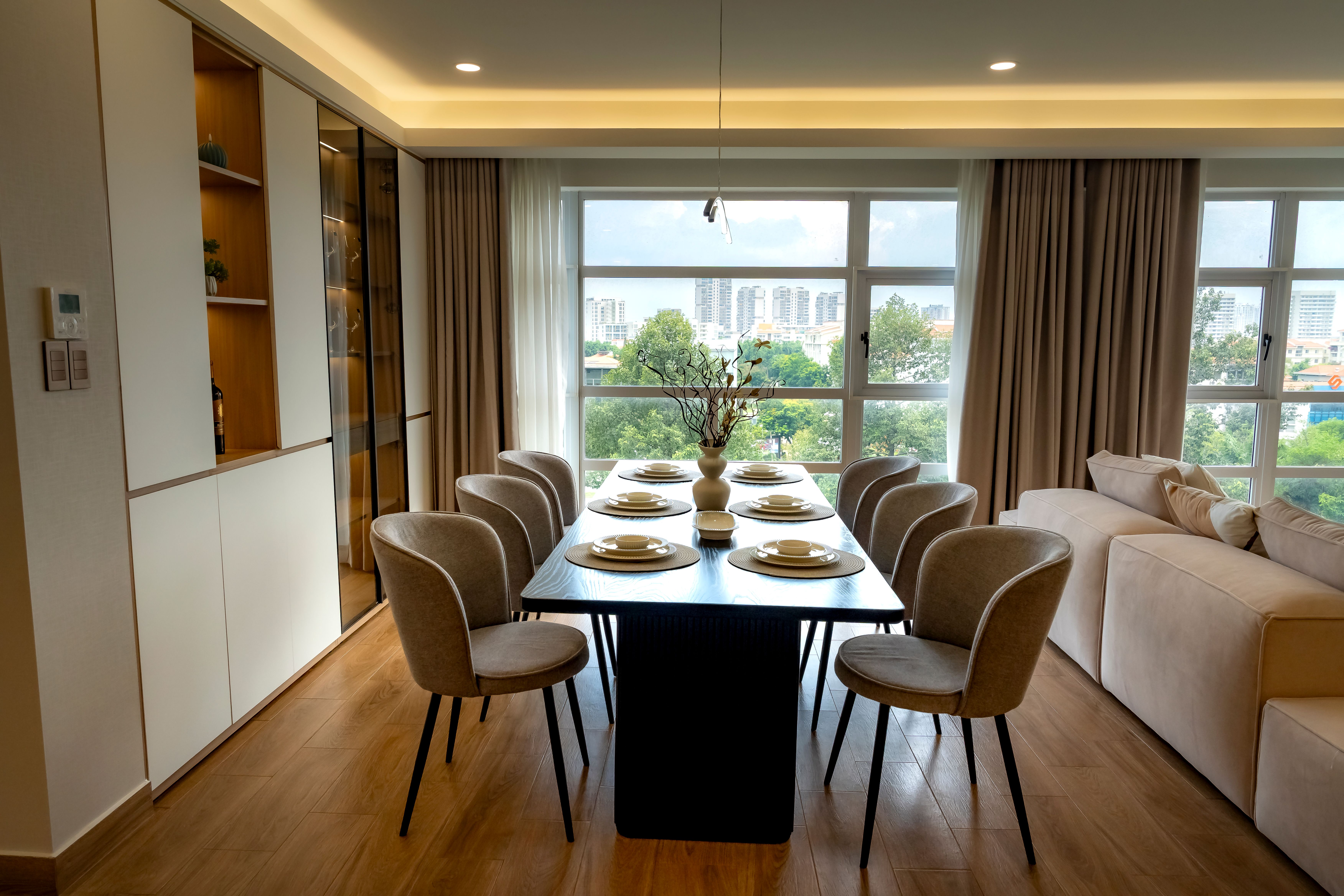 High Rise Apartment Interior Photos, Download The BEST Free High Rise ...
