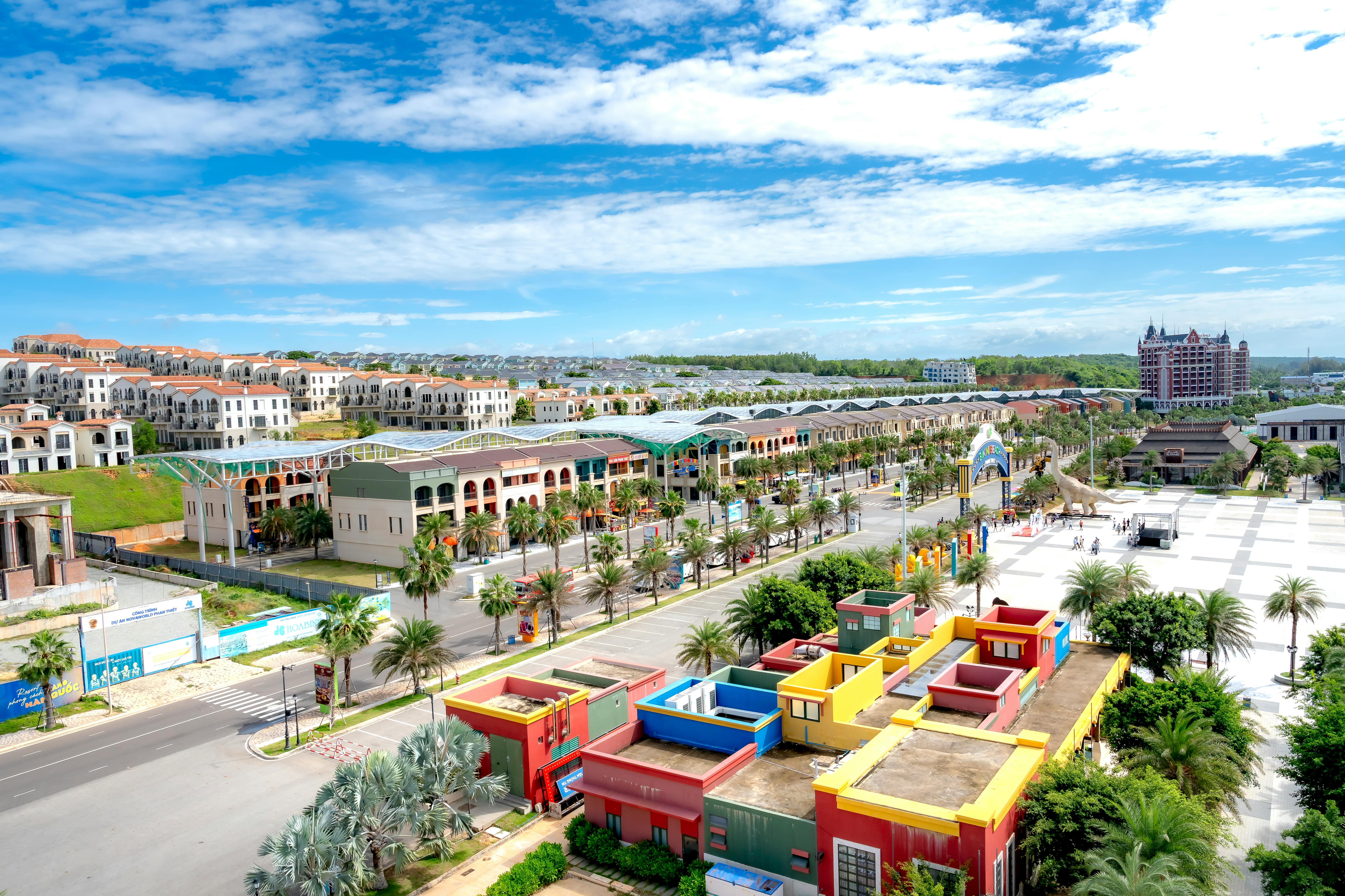 Peppa Pig Theme Park launches new ‘Pig Family Travel Adventure’ event — Photo by Quang Nguyen Vinh on Pexels