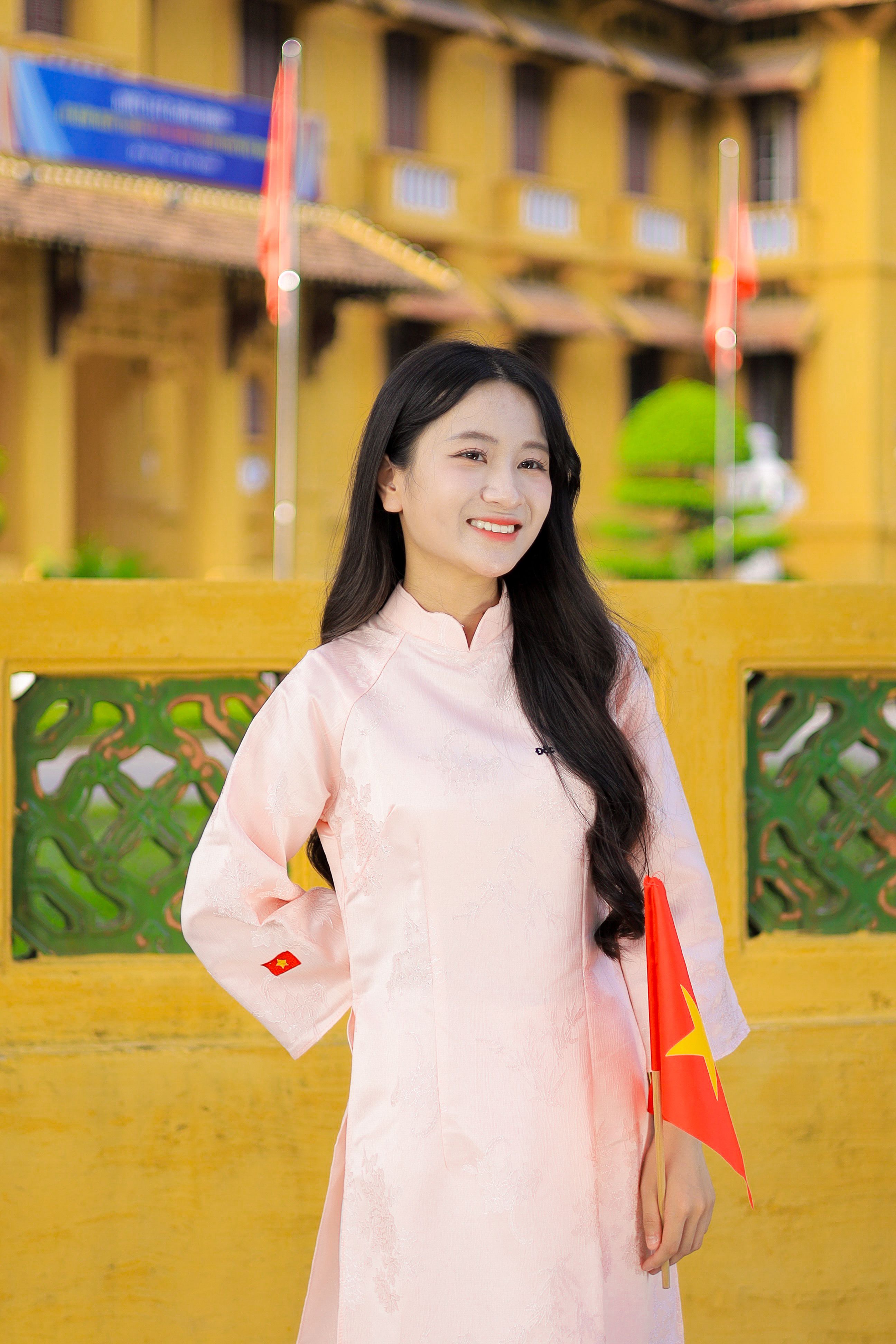 Understanding Vietnamese Customs and Etiquette