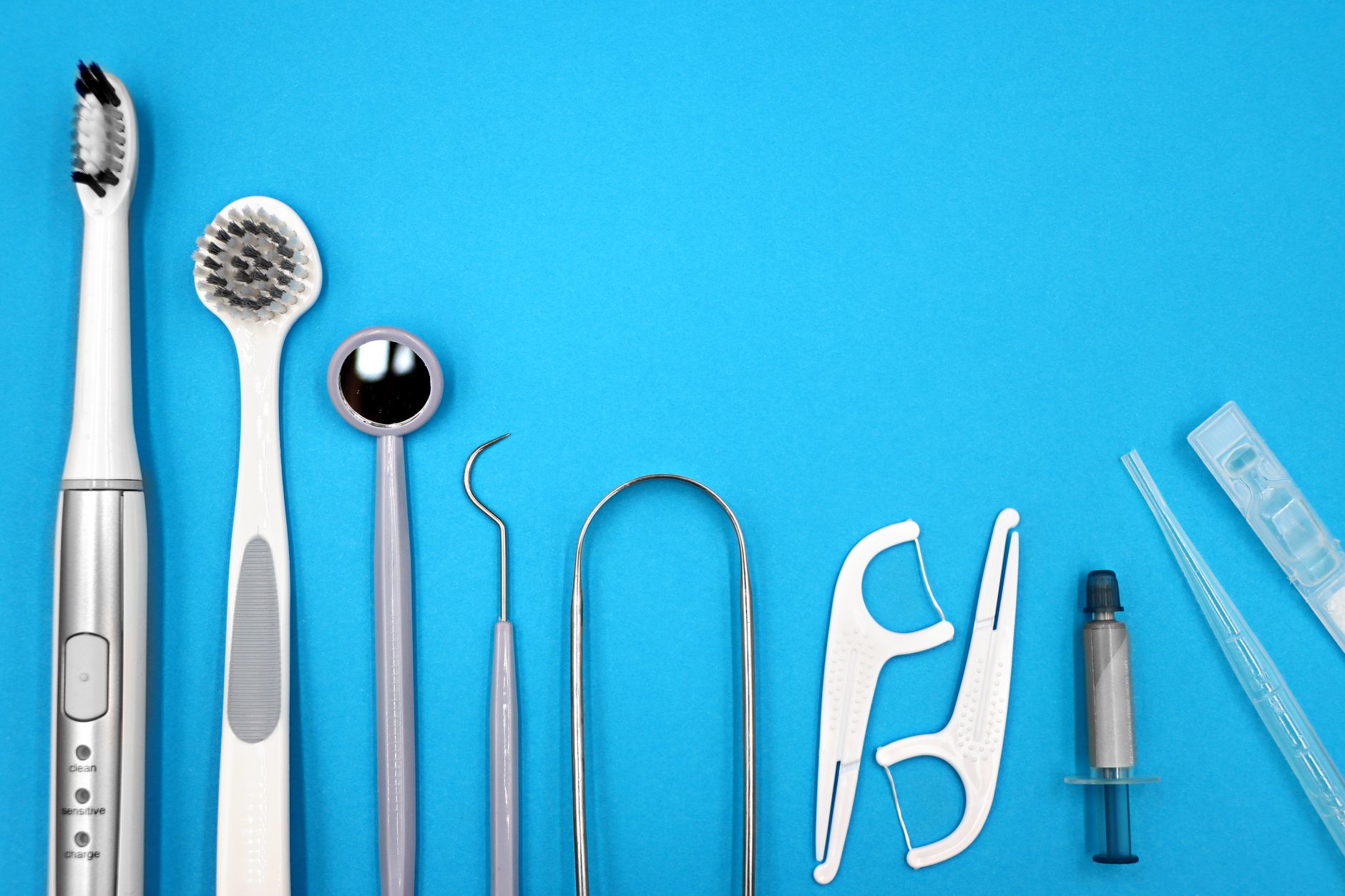 Best Teeth Whitening Kits 2026: LED, Strips & Trays Picks