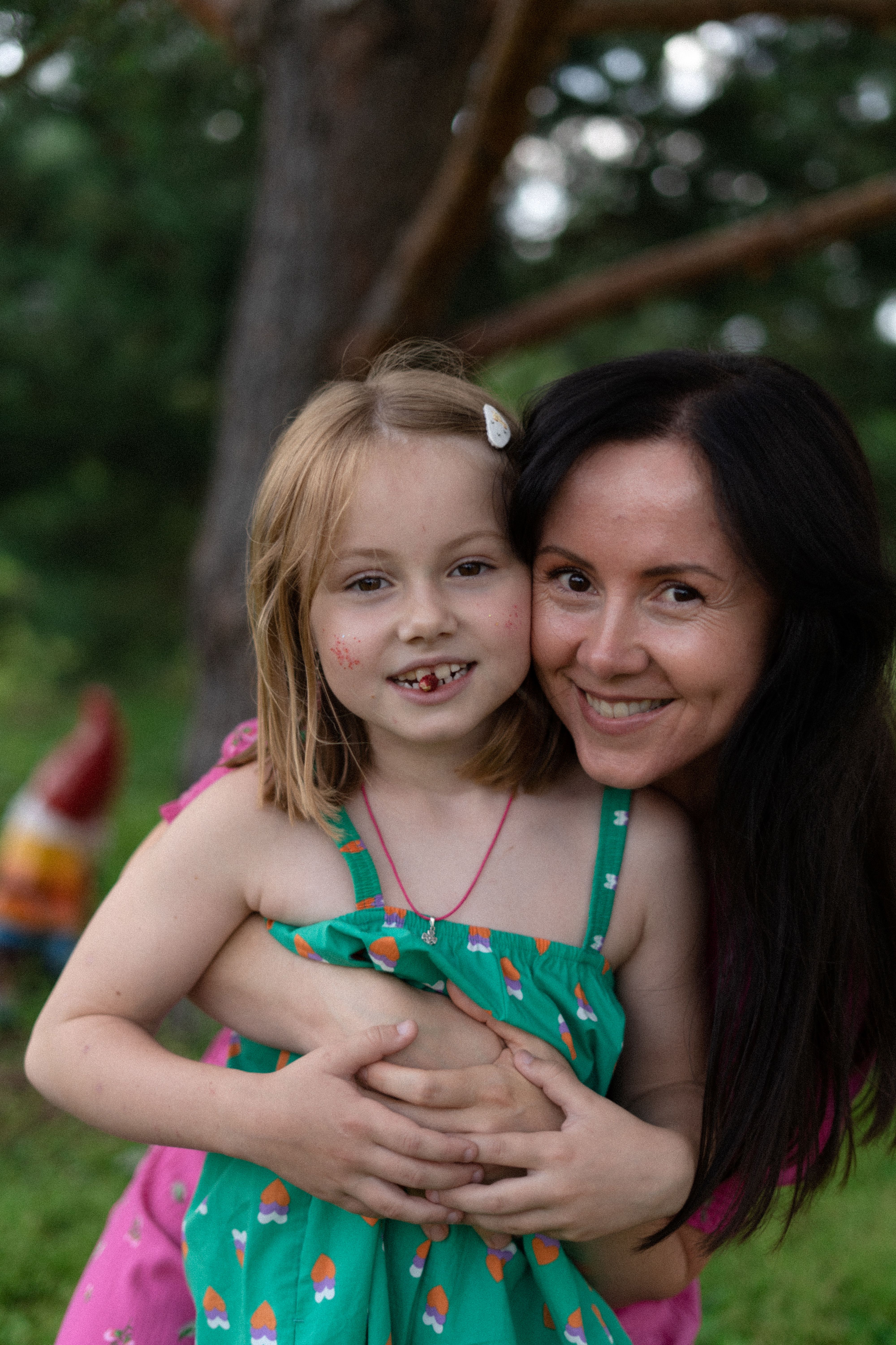 Mom With Daughter Photos, Download The BEST Free Mom With Daughter ...