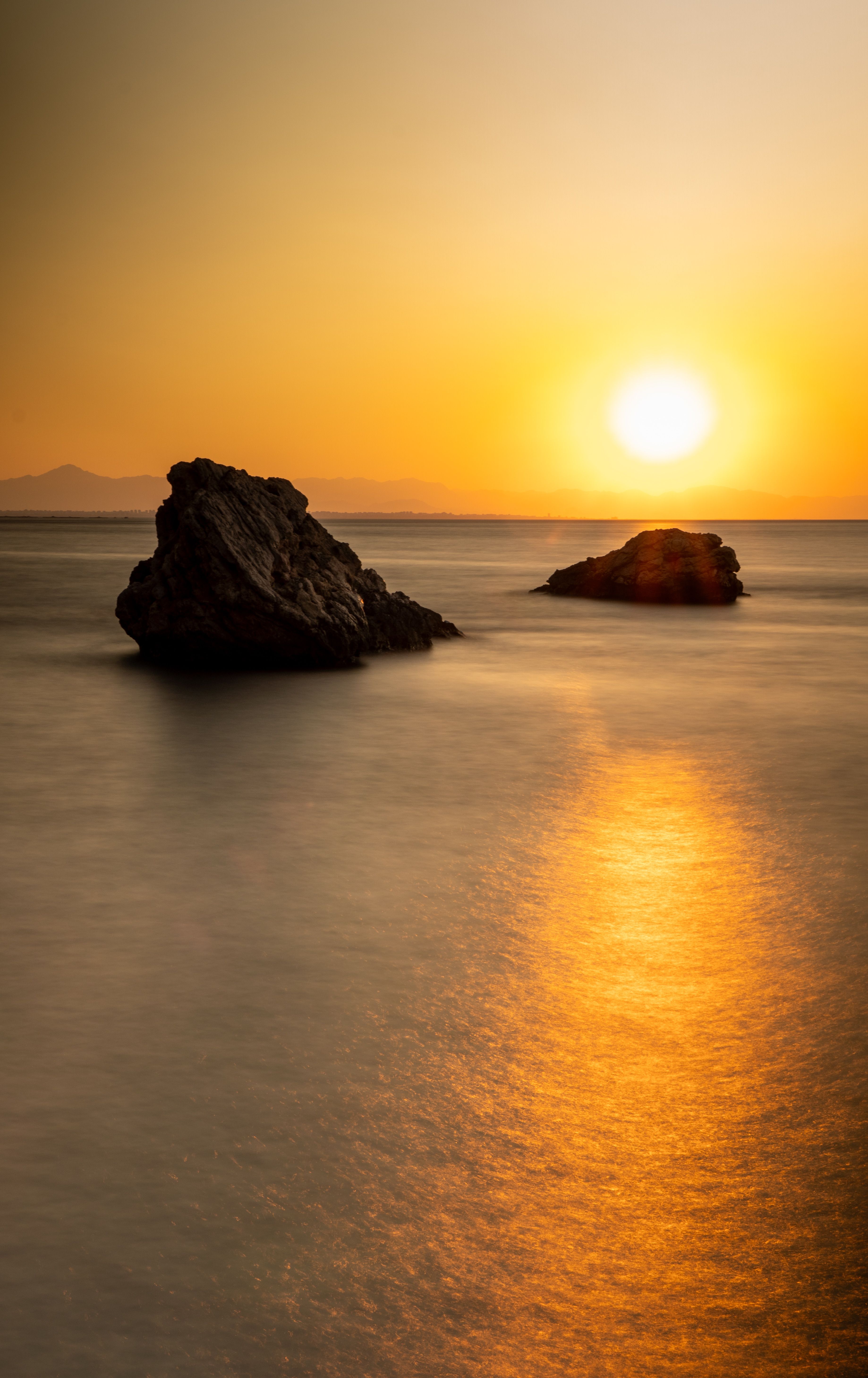 Glowing Golden Rock Photos, Download The BEST Free Glowing Golden Rock ...