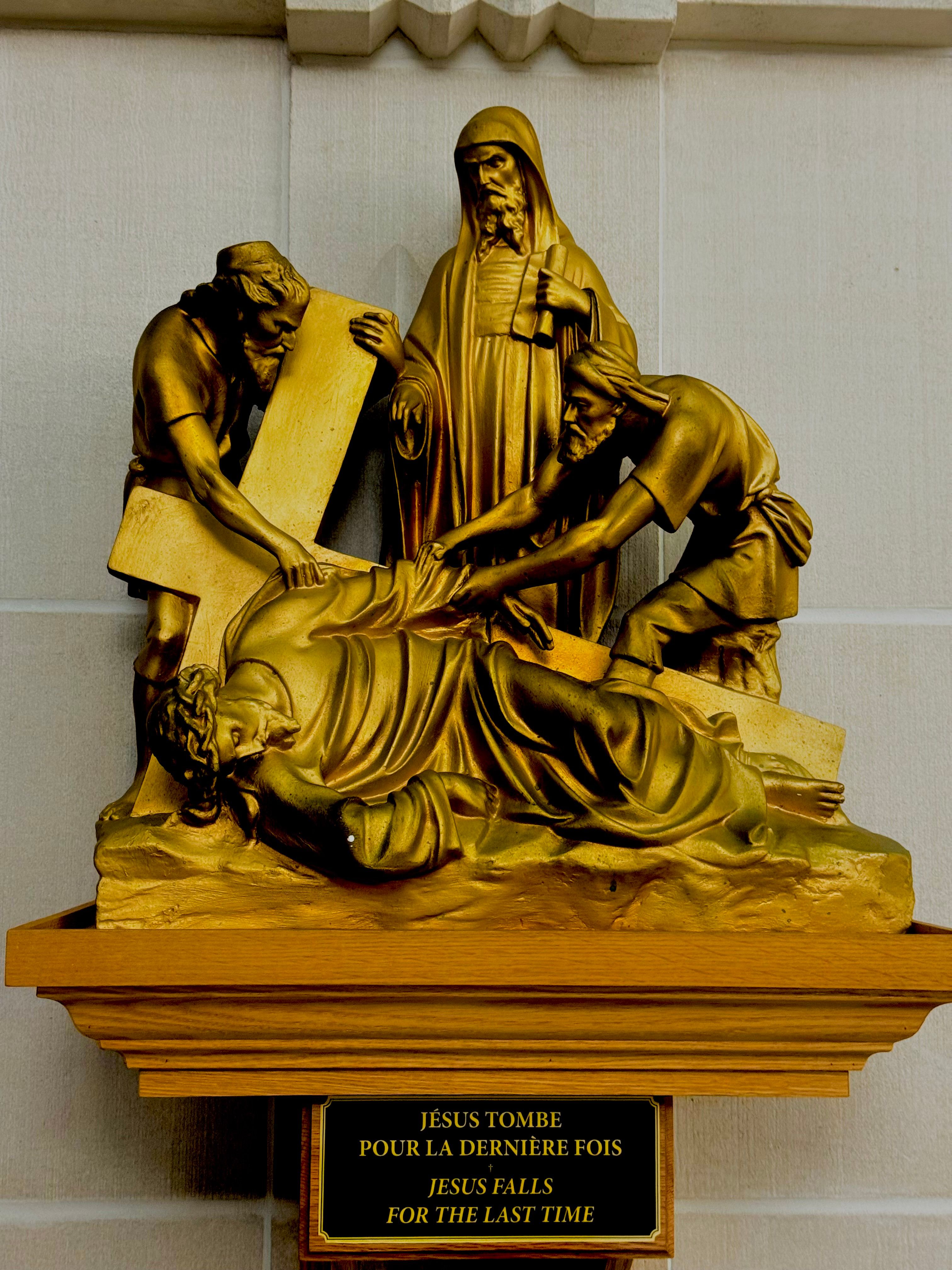 Religious Sculpture of Jesus Falls for Last Time · Free Stock Photo