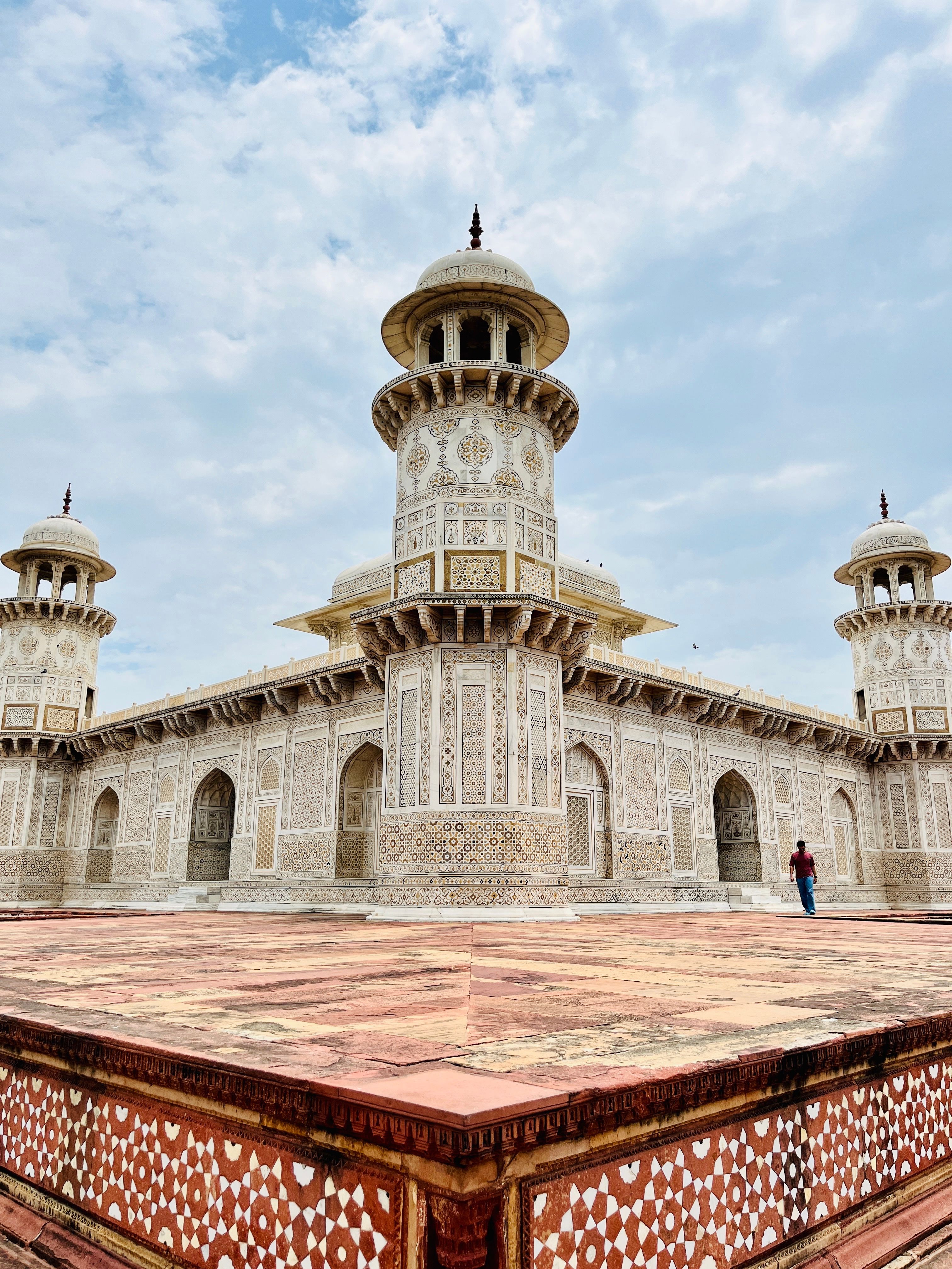 Itimad ud Daulah