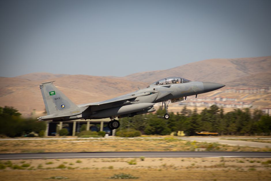 UK Refuels Saudi Jets as Yemen War Escalates