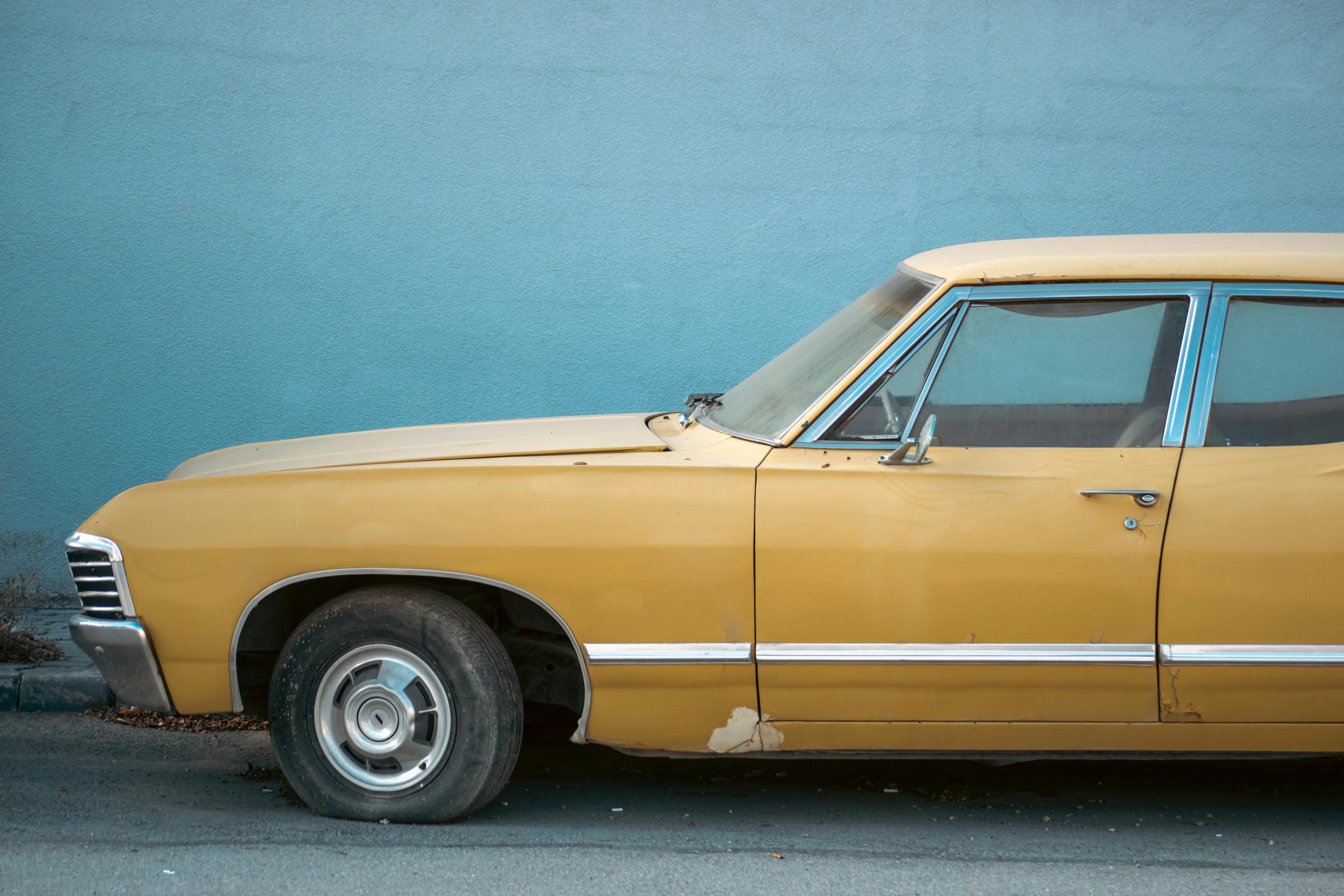 Here's when to buy a used car to get the best deal — Photo by Çiğdem Bilgin on Pexels