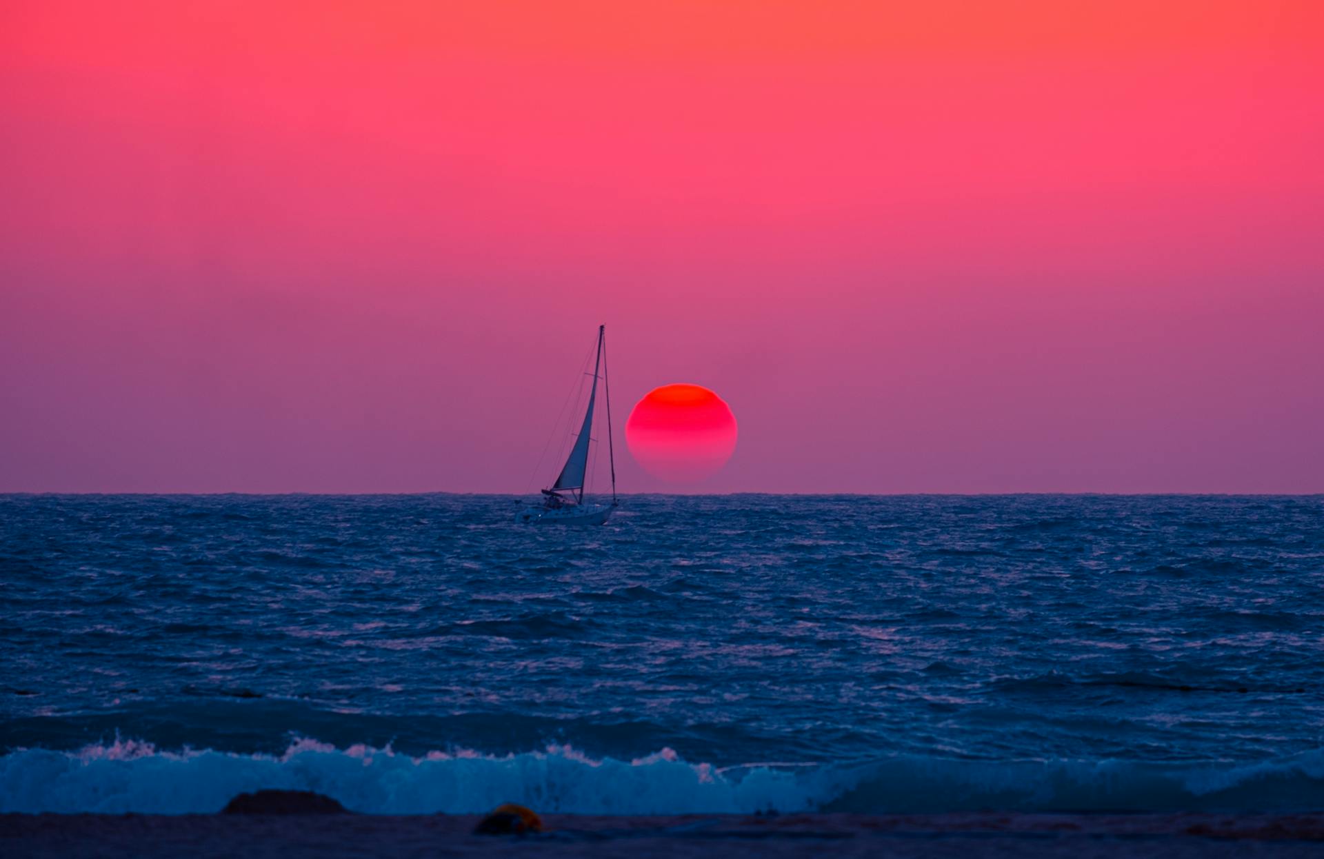 Silhouette Photo of Watercraft