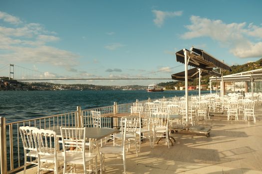waterfront cafe