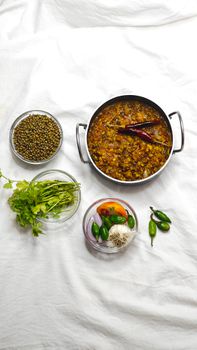 Ragoût de Pois Chiches et Épinards Vegan