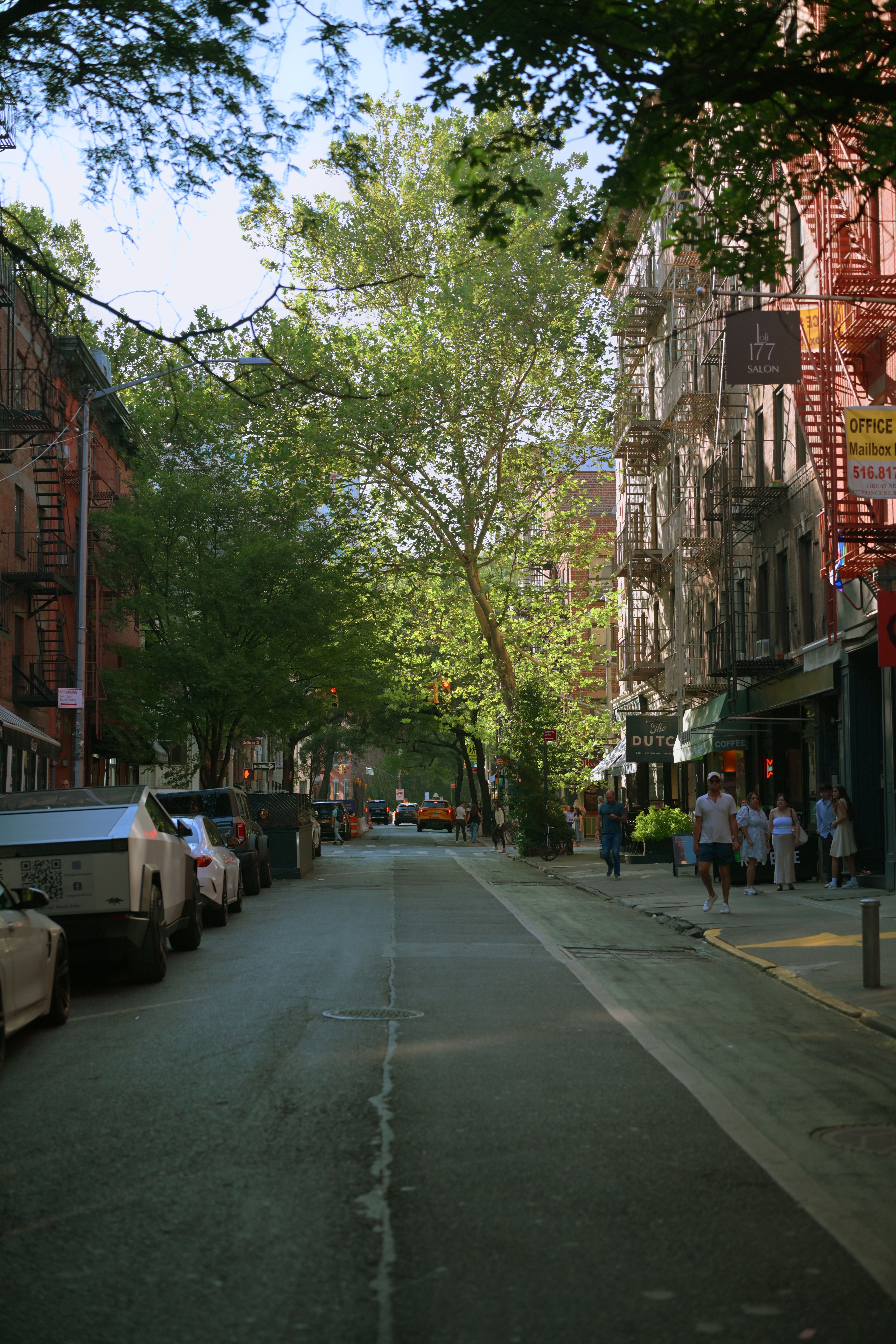 New York Neighborhood Photos, Download The BEST Free New York Neighborhood  Stock Photos & HD Images