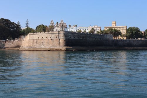 Free Explore the ancient fortress walls of Cádiz, Andalucía with a scenic coastal backdrop captured during the day. Stock Photo