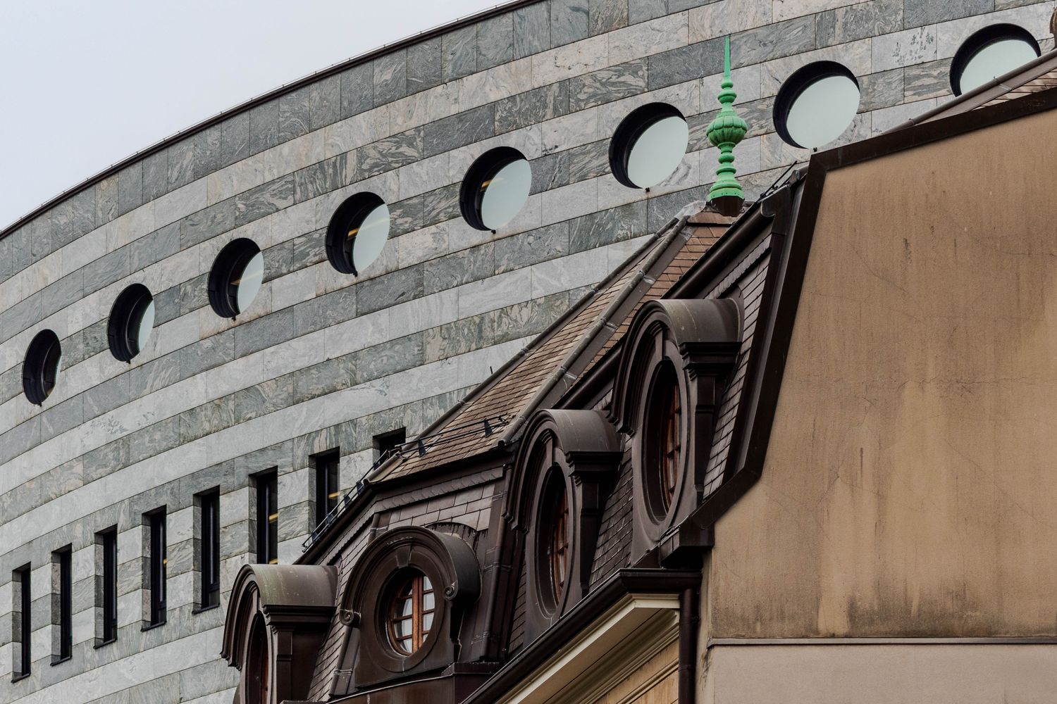 Round Buildings Photos, Download The BEST Free Round Buildings Stock ...