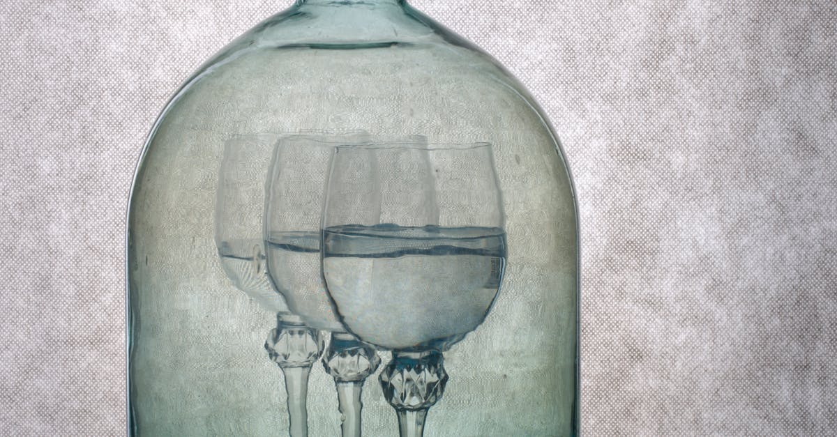 工藝生活化 南開師生聯手展出精美琉璃系列作品