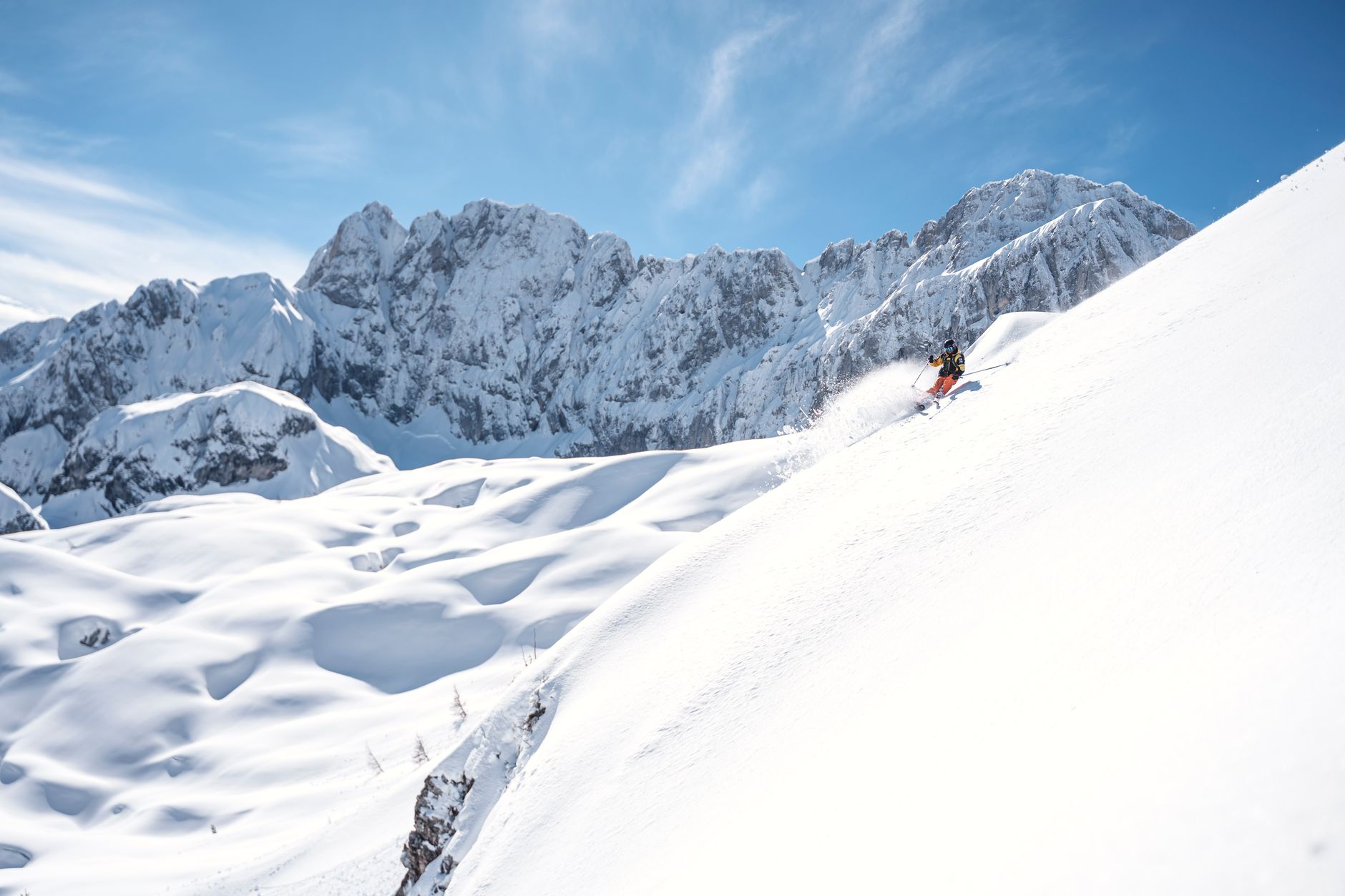 The Ultimate Stretching Routine for Skiing and Riding Performance