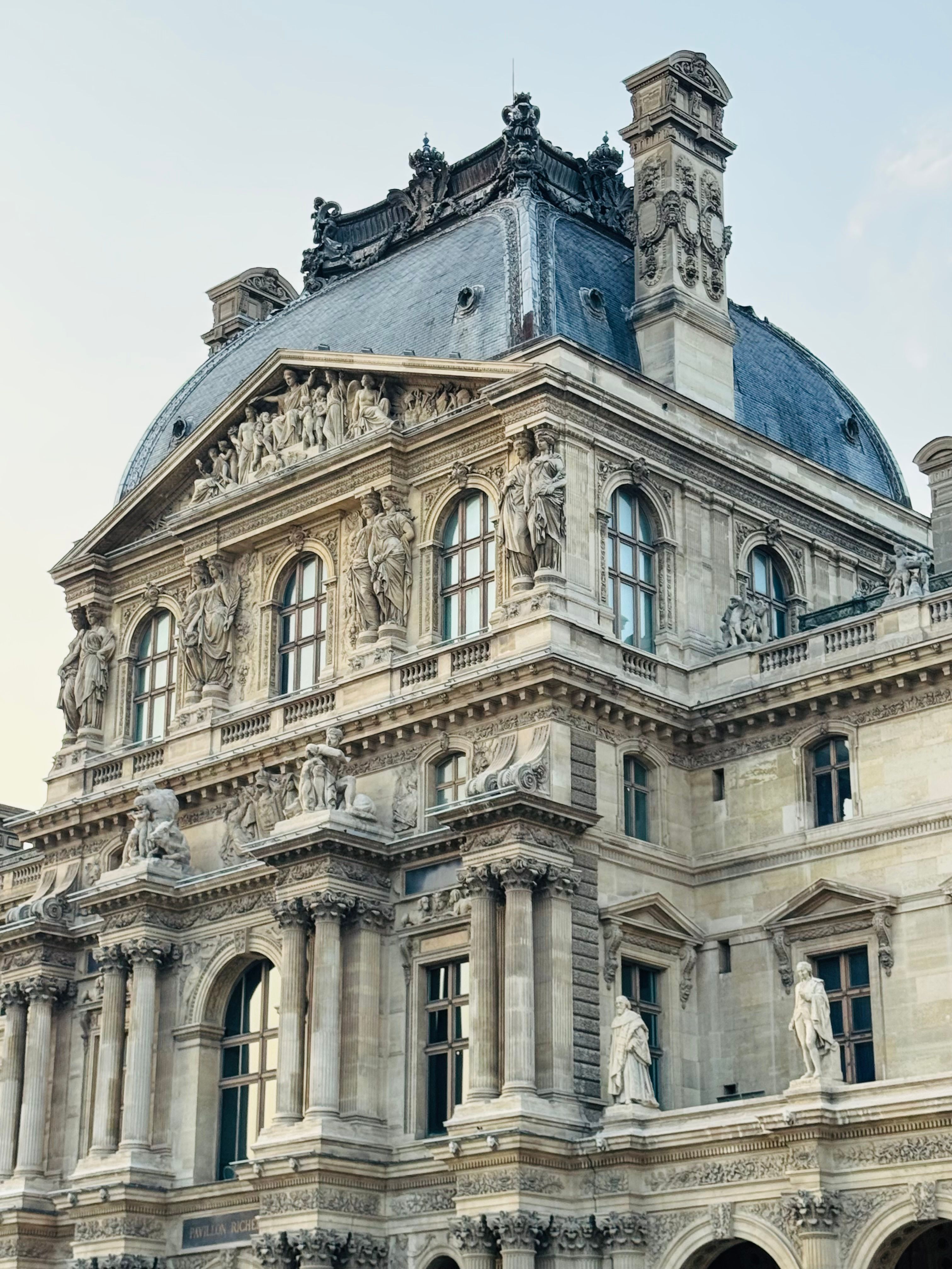 Renaissance Architecture of Louvre Museum Paris · Free Stock Photo