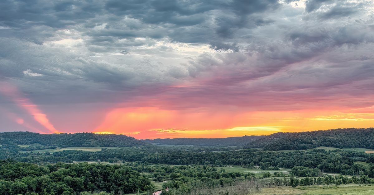 Wisconsin Spring Sunset Dramatic Sunset Over Wisconsin Countryside · Free Stock Photo