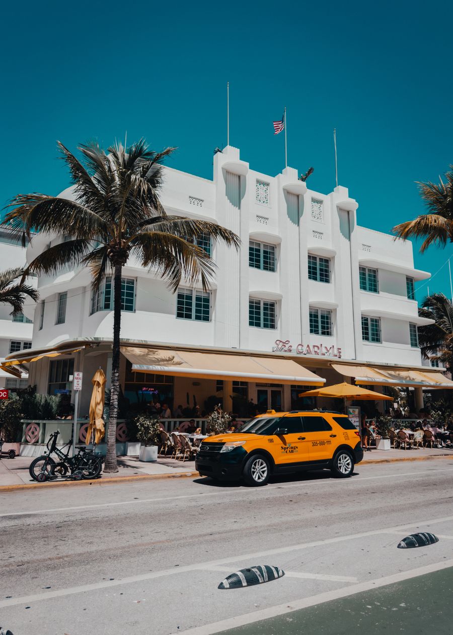 Art Deco buildings on Ocean Drive
