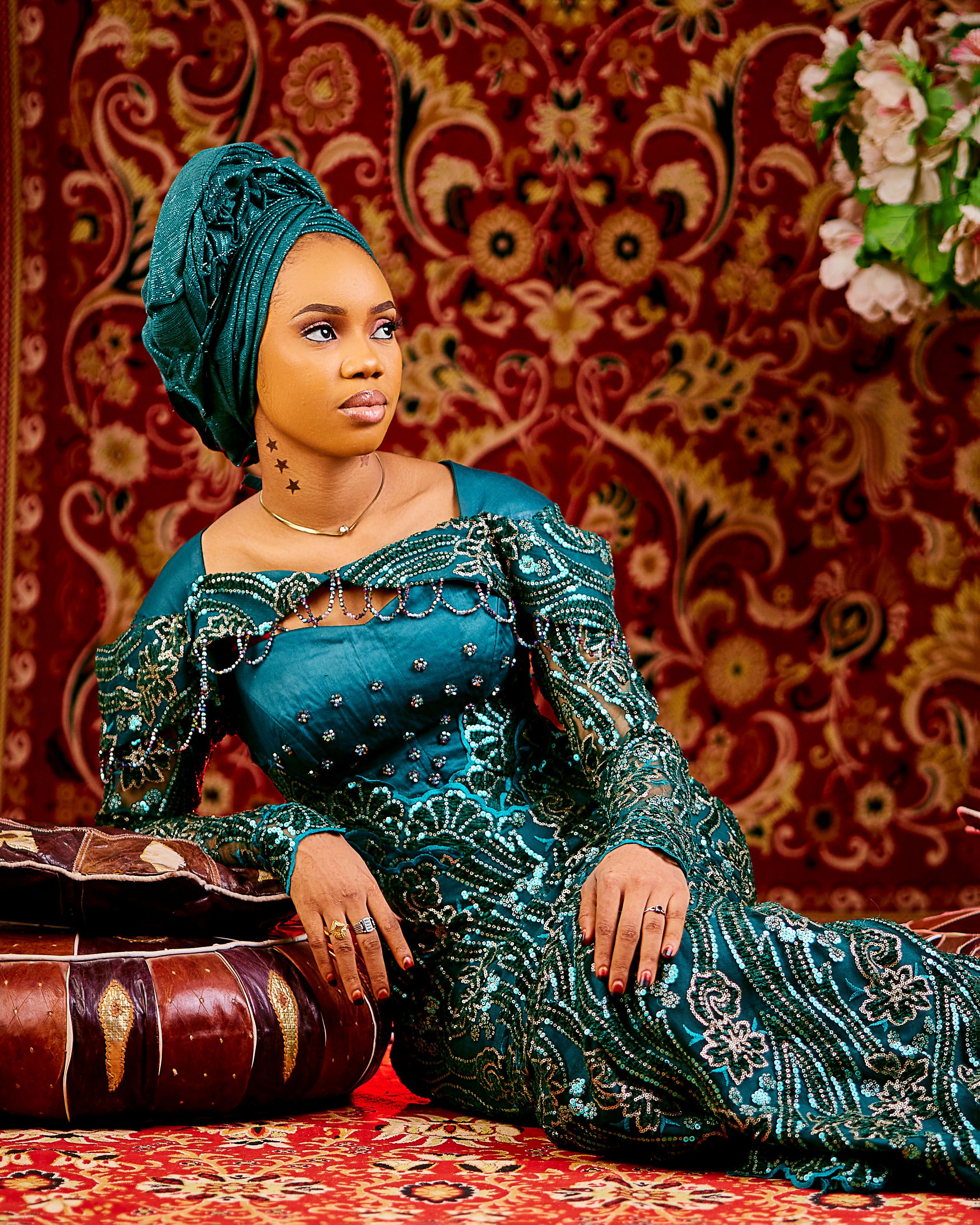 Elegant Woman in Traditional African Attire · Free Stock Photo