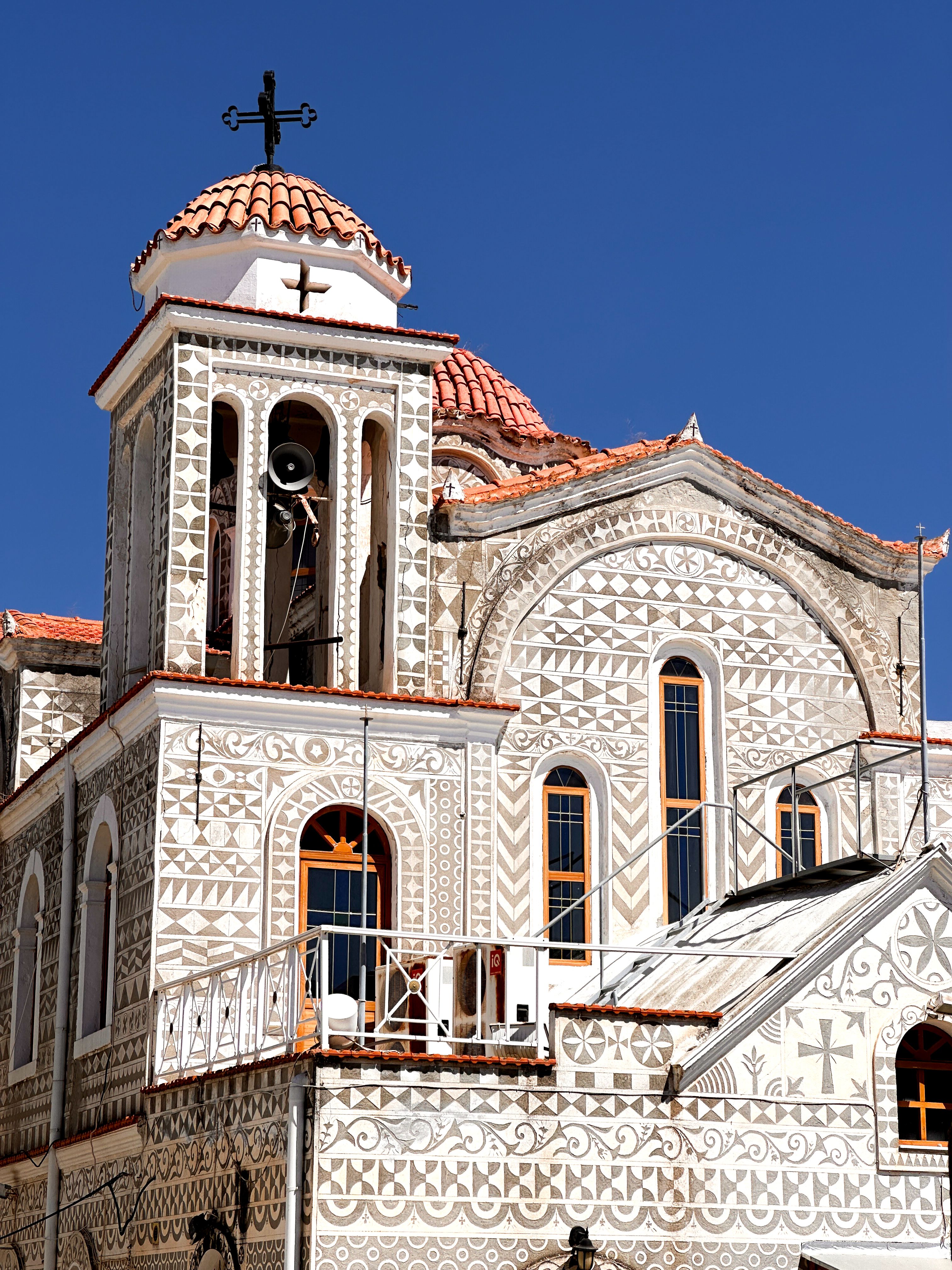 Greece: CSR supporting heritage recovery and the social economy on islands