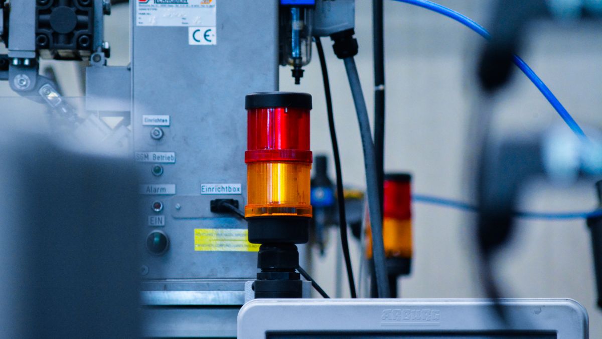 Lead Management Automation: Capture, Enrich, Follow Up Seamlessly — Automation article cover