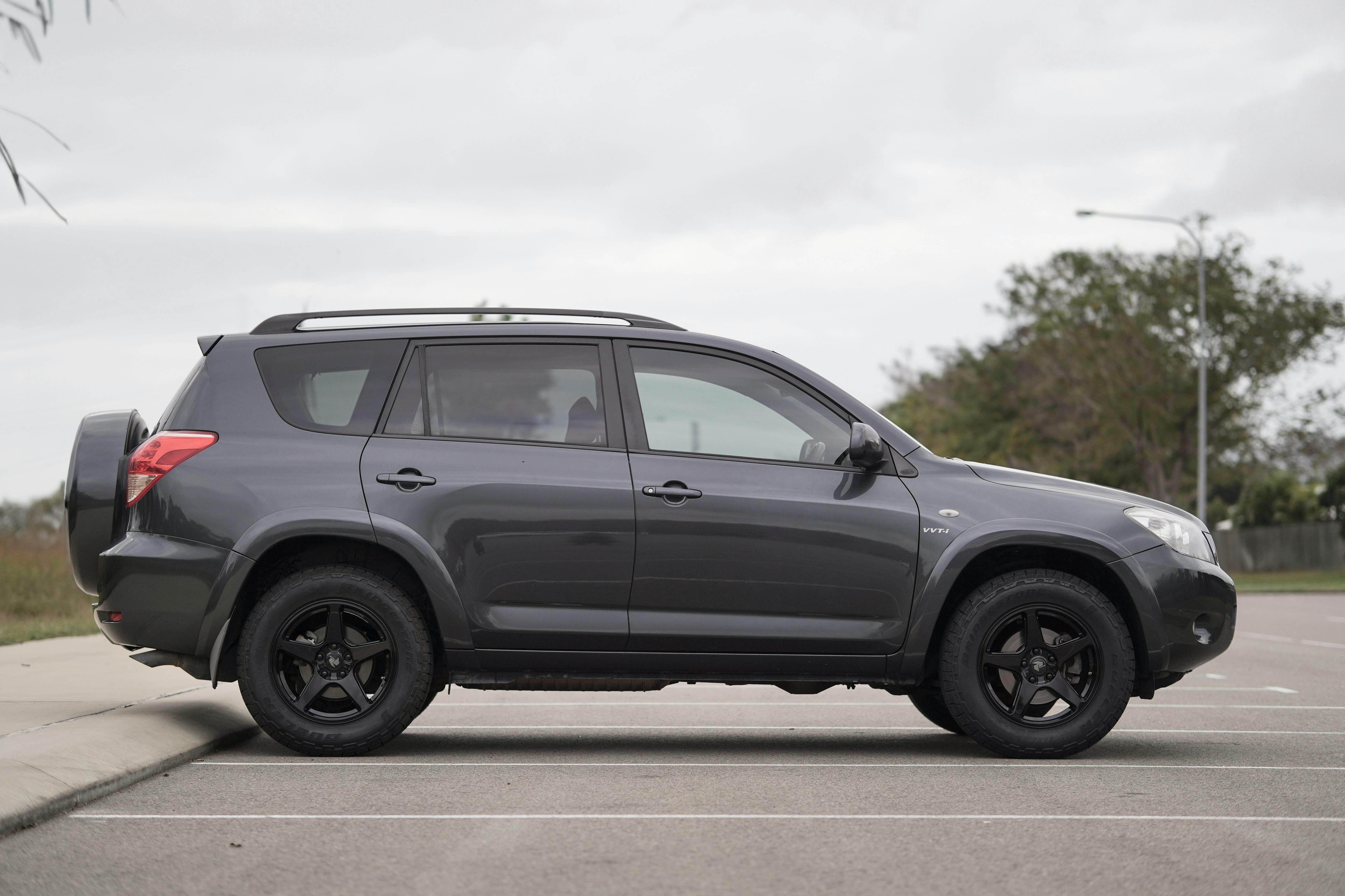 Toyota Recalls 2025 RAV4 Over Serious Seat Safety Issue — Photo by Paul on Pexels