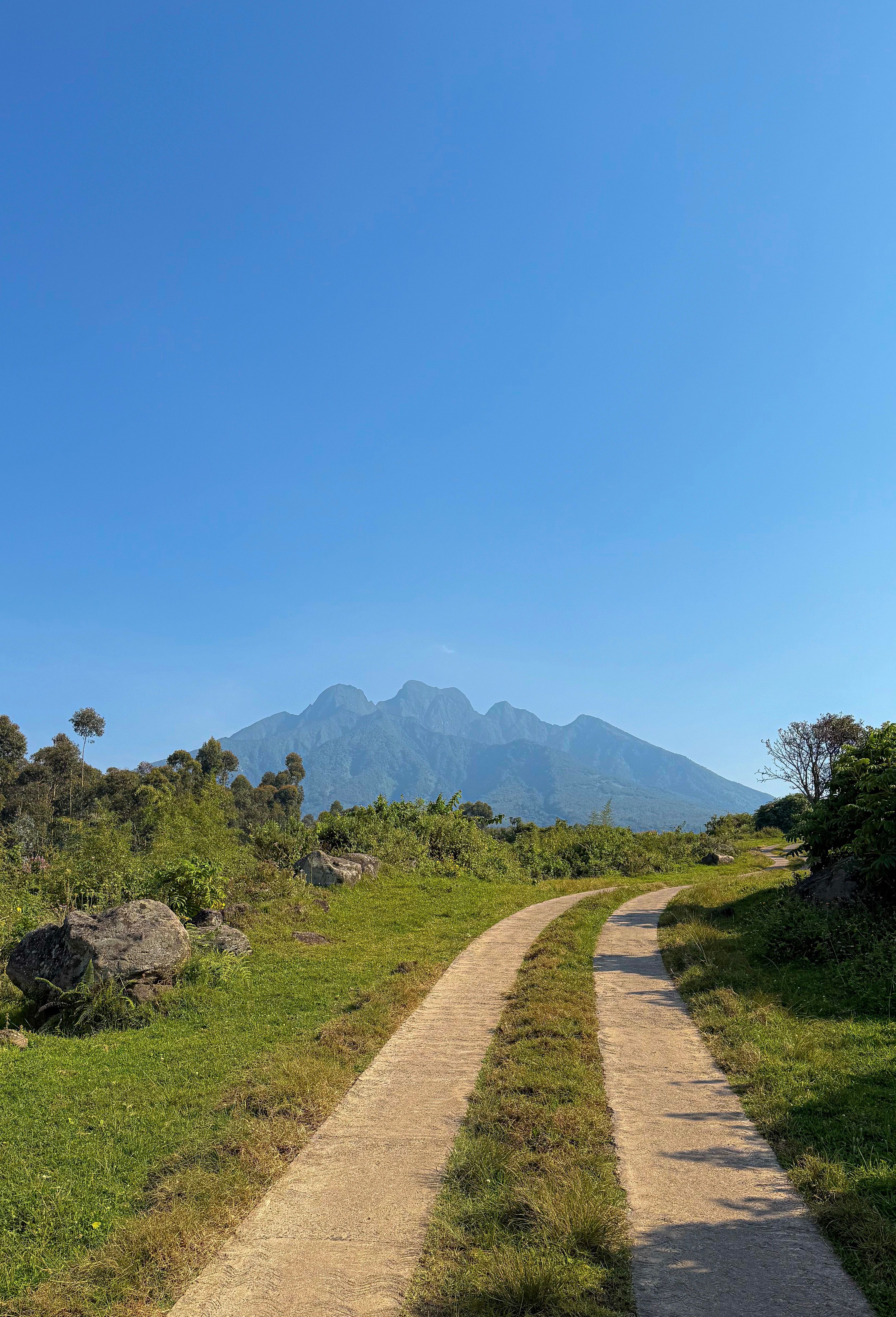 Mount Meru — The Cosmic Mountain of Hindu Cosmology